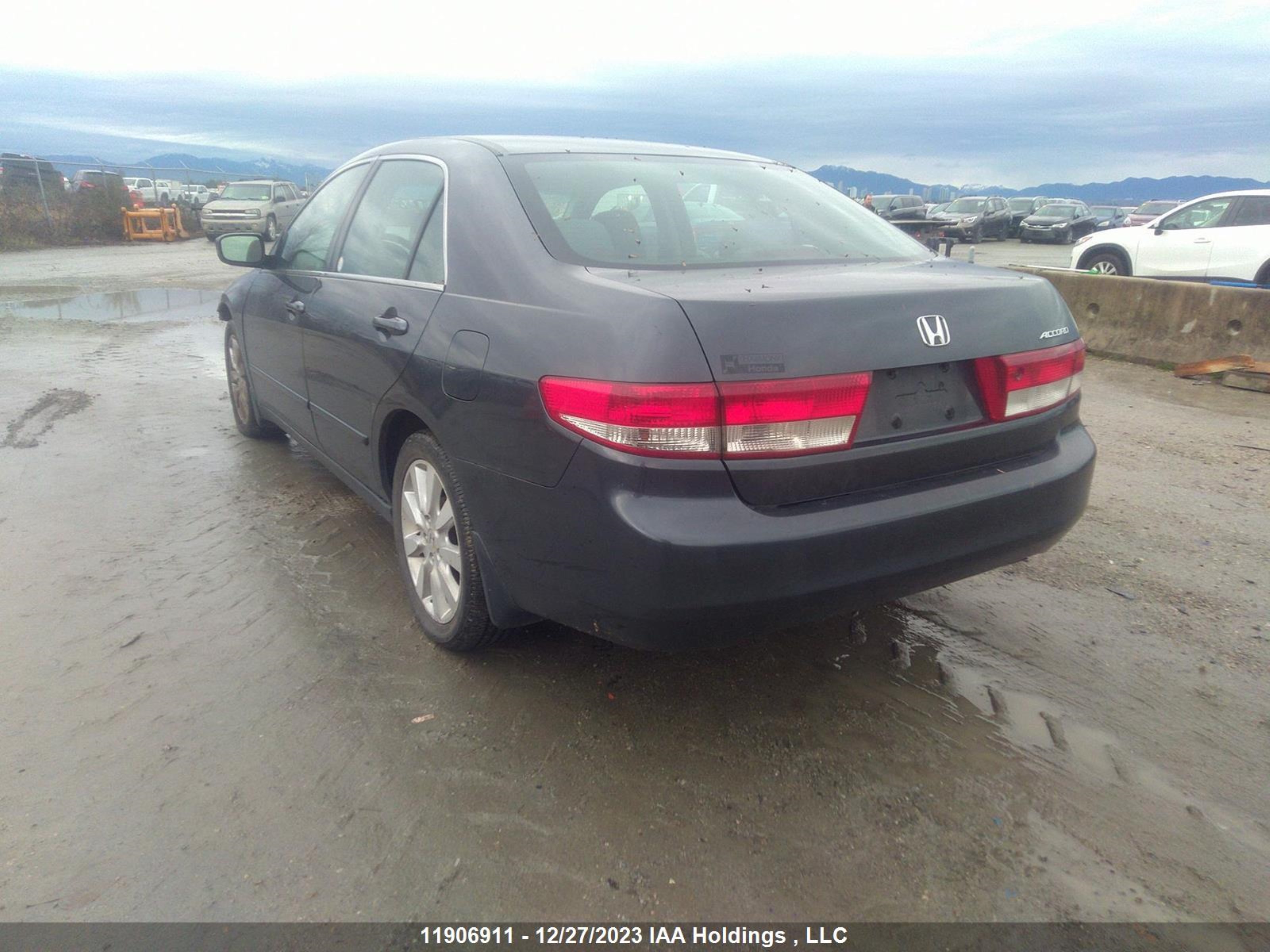 Photo 2 VIN: 1HGCM56423A819276 - HONDA ACCORD 