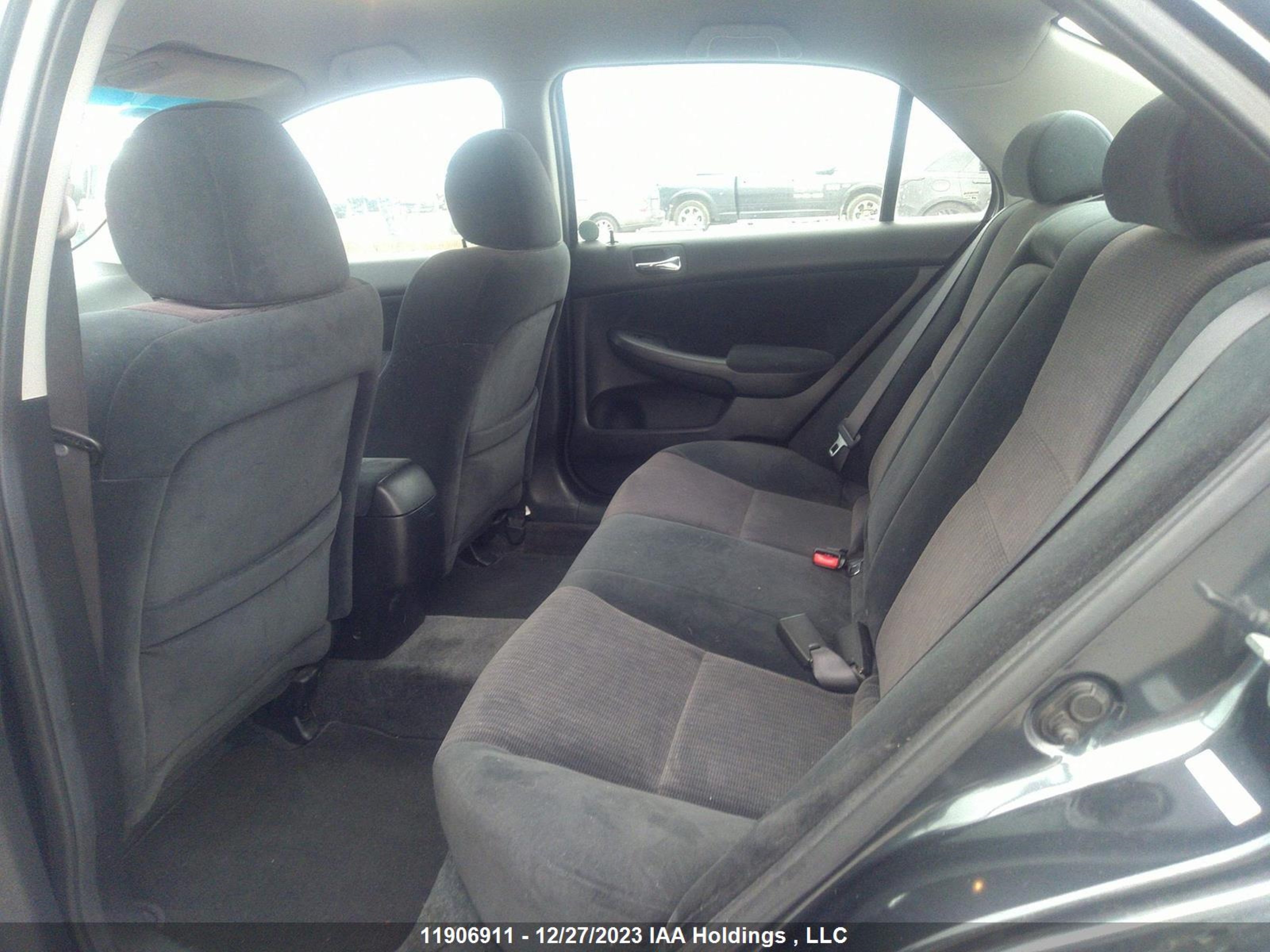 Photo 7 VIN: 1HGCM56423A819276 - HONDA ACCORD 