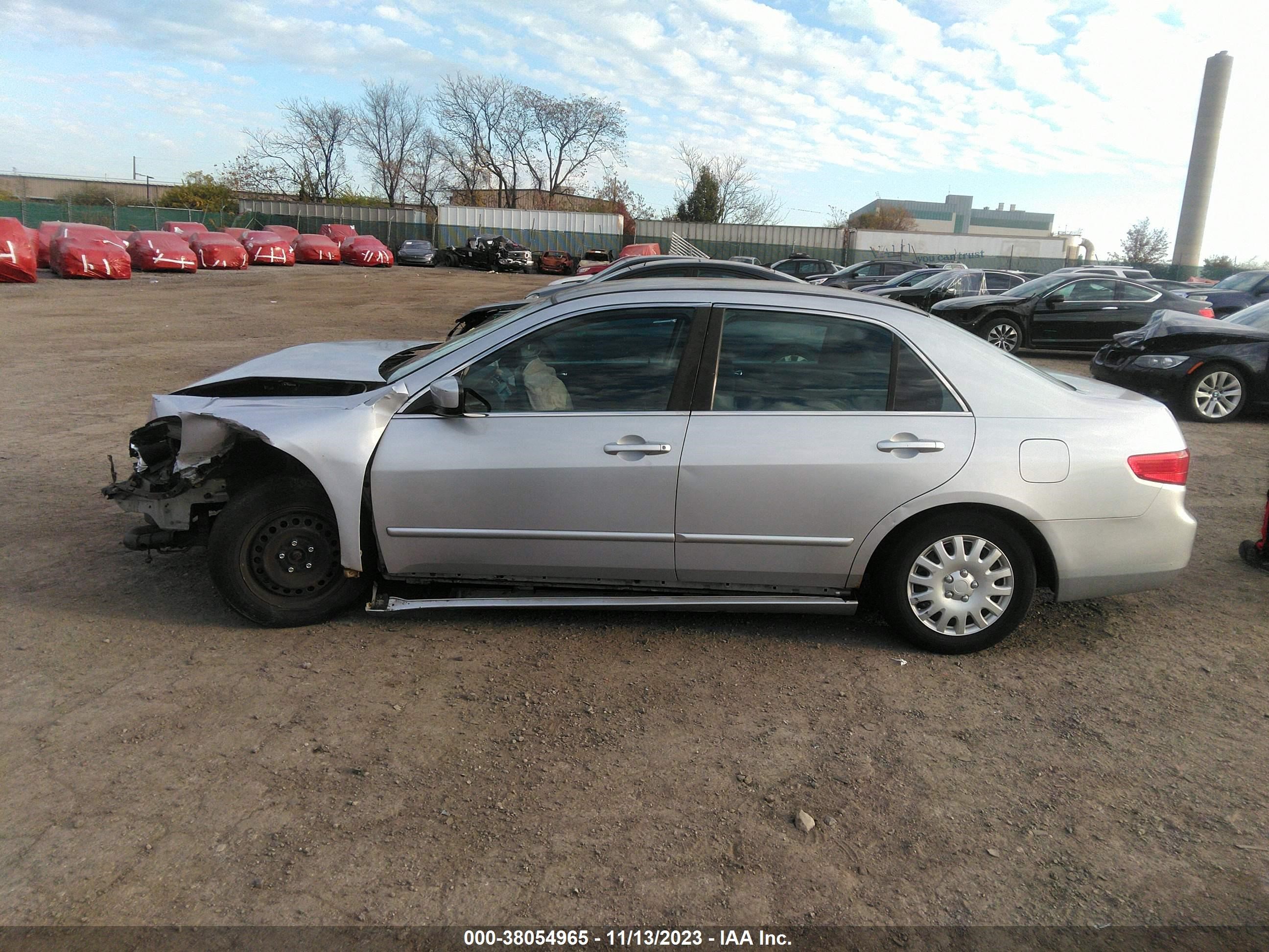 Photo 14 VIN: 1HGCM56425A123343 - HONDA ACCORD 