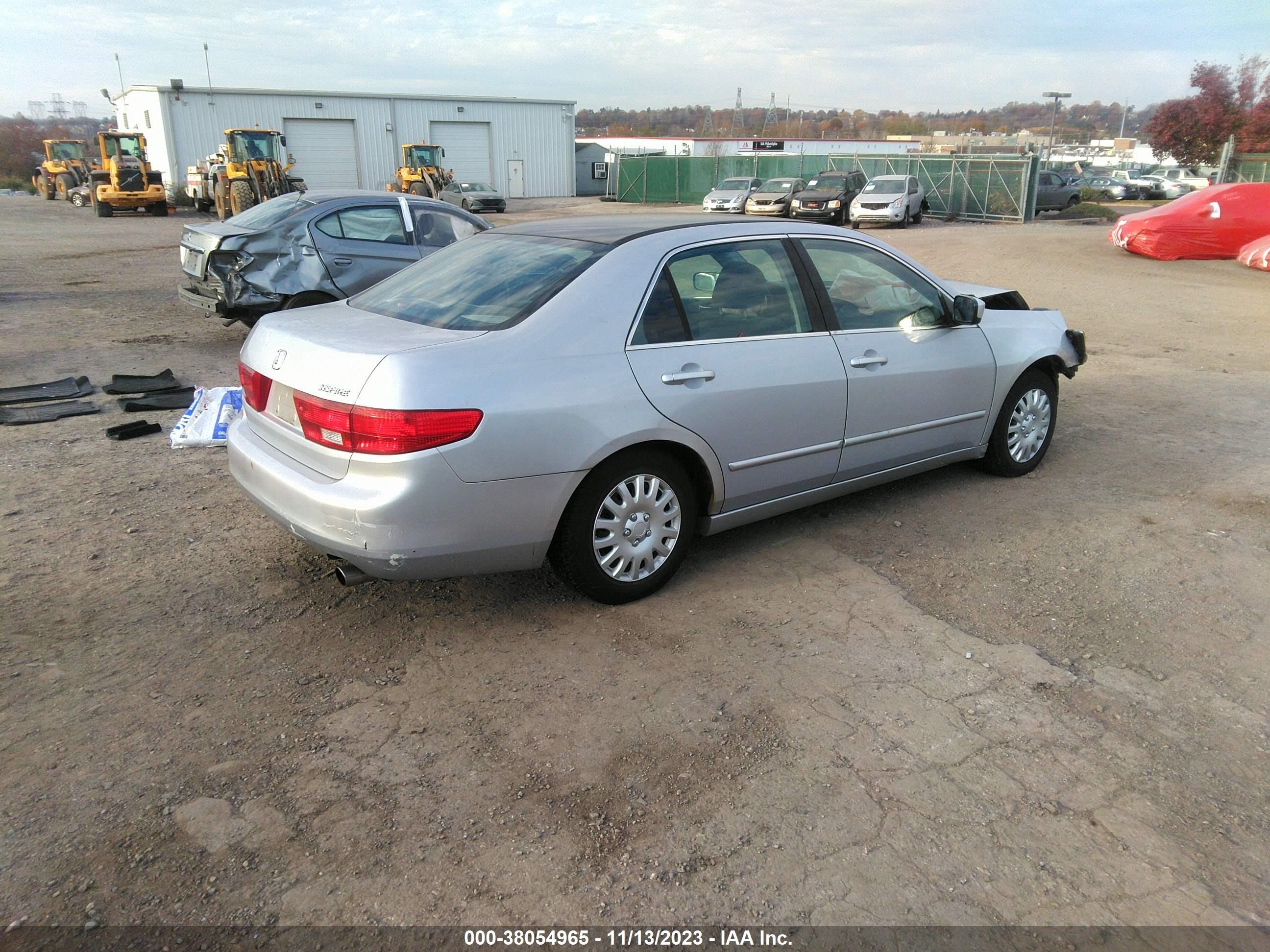 Photo 3 VIN: 1HGCM56425A123343 - HONDA ACCORD 