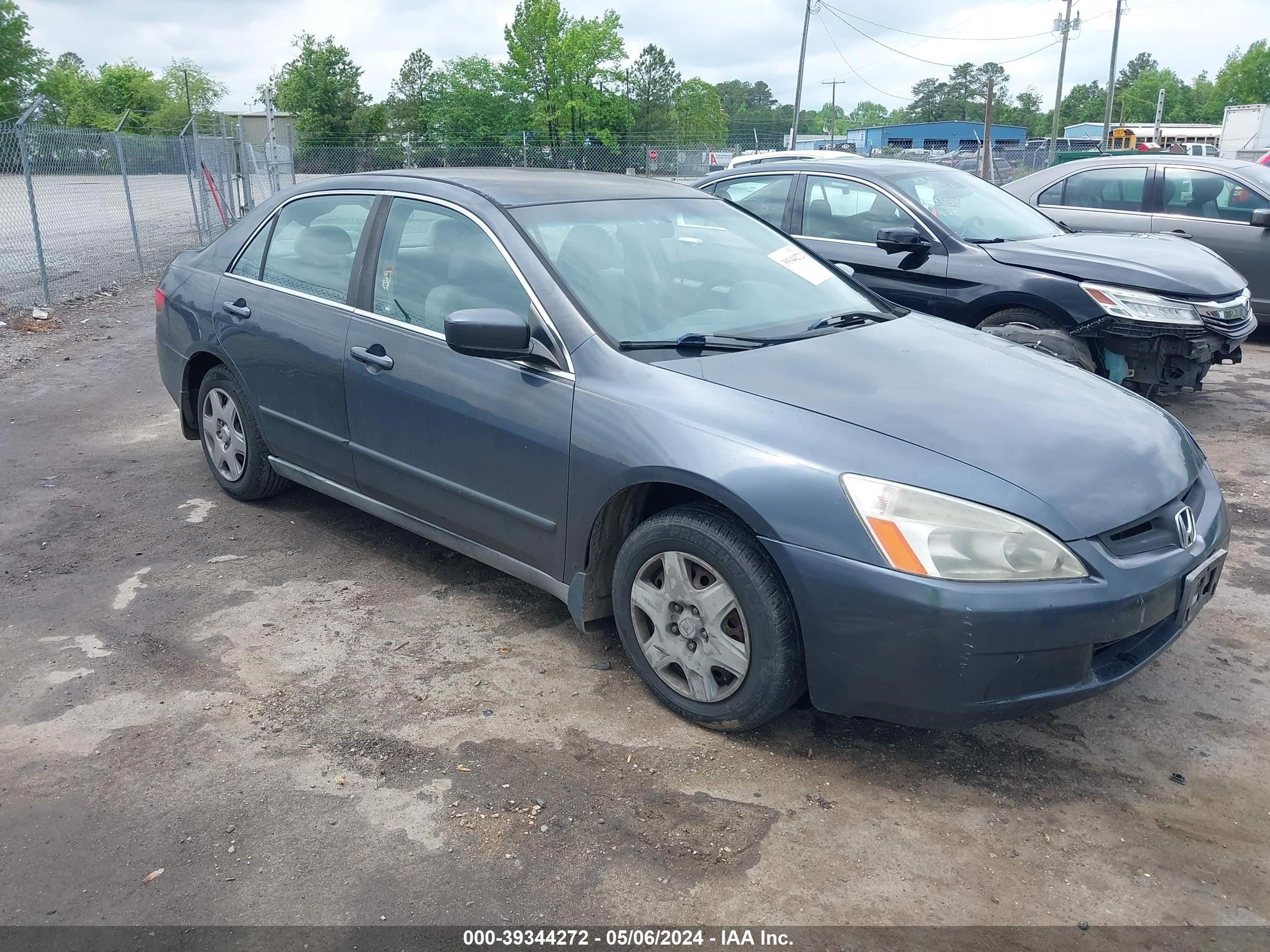 Photo 0 VIN: 1HGCM56425A141521 - HONDA ACCORD 