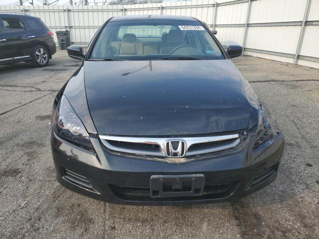 Photo 4 VIN: 1HGCM56427A030695 - HONDA ACCORD LX 