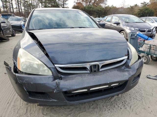 Photo 4 VIN: 1HGCM56427A109106 - HONDA ACCORD LX 