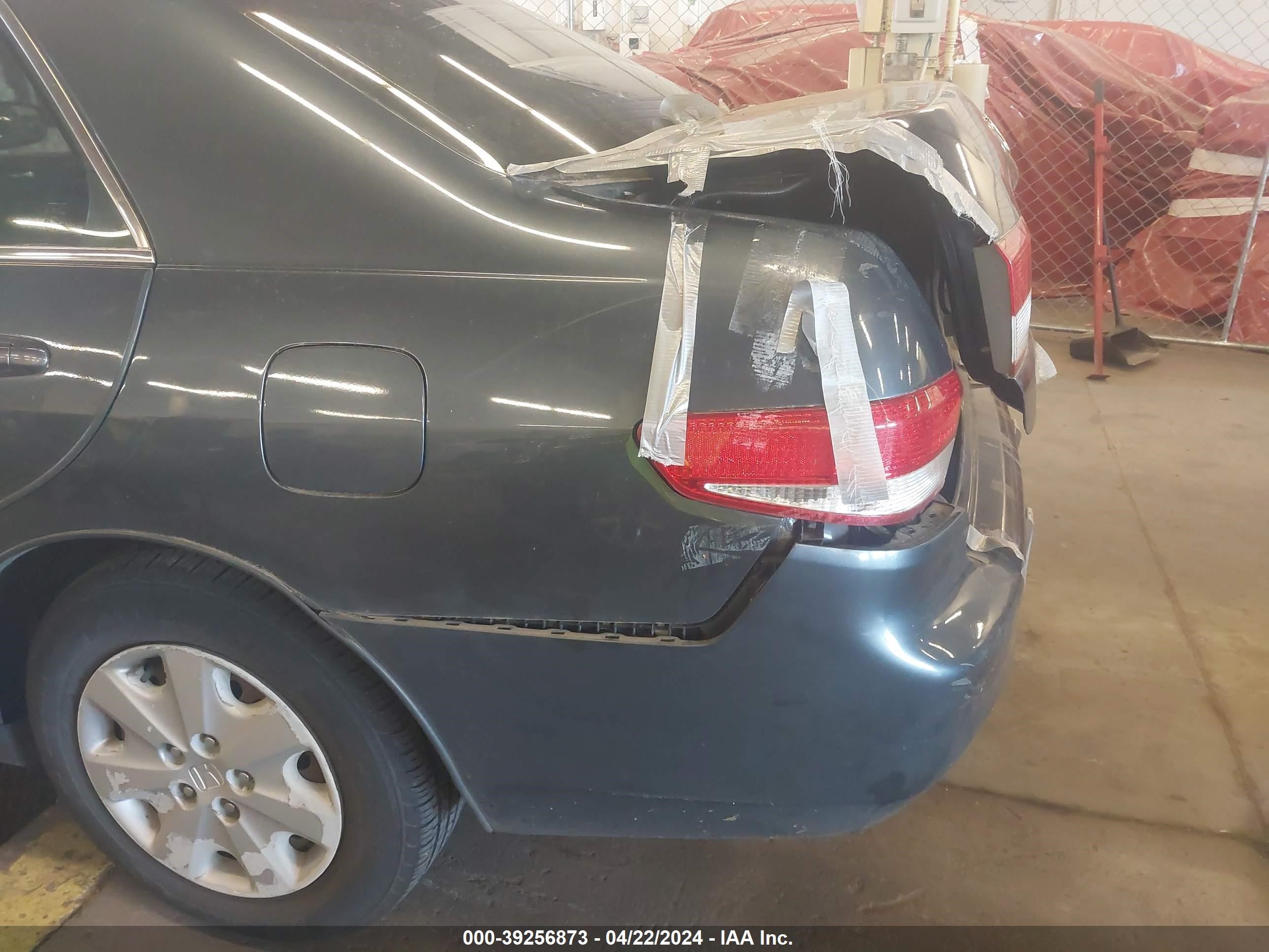 Photo 12 VIN: 1HGCM56434A068609 - HONDA ACCORD 