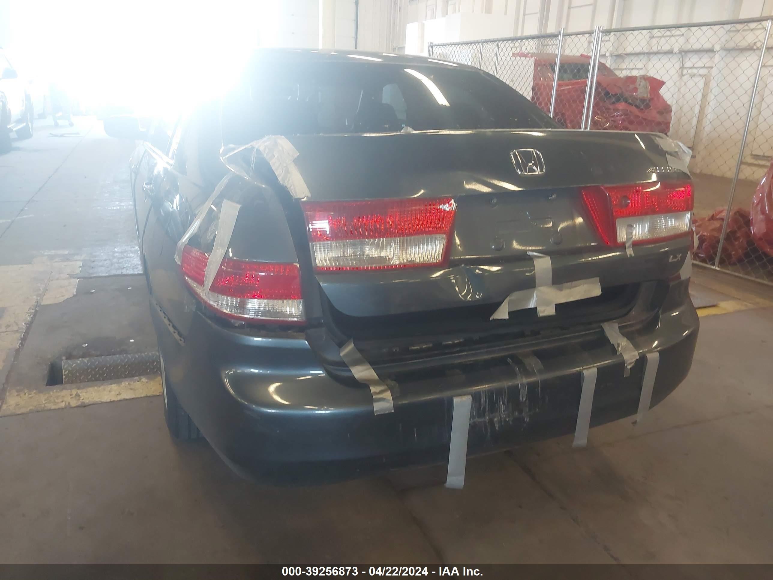 Photo 5 VIN: 1HGCM56434A068609 - HONDA ACCORD 