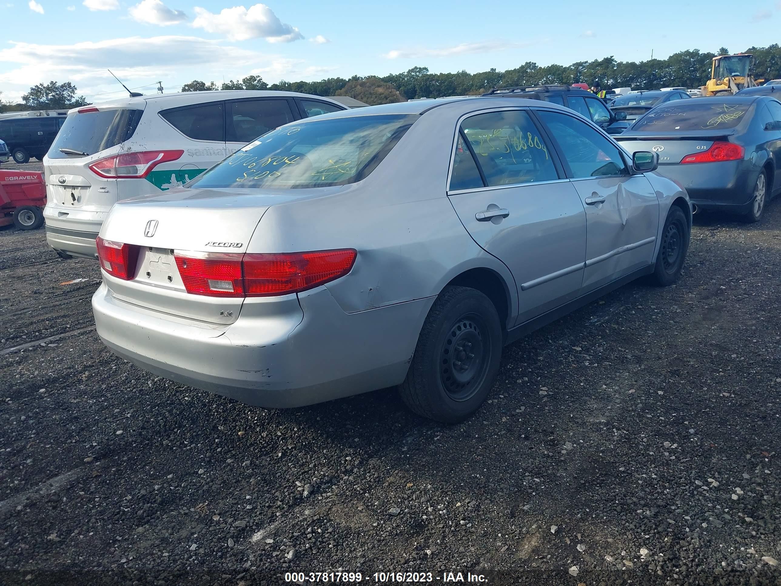 Photo 3 VIN: 1HGCM56435A019167 - HONDA ACCORD 