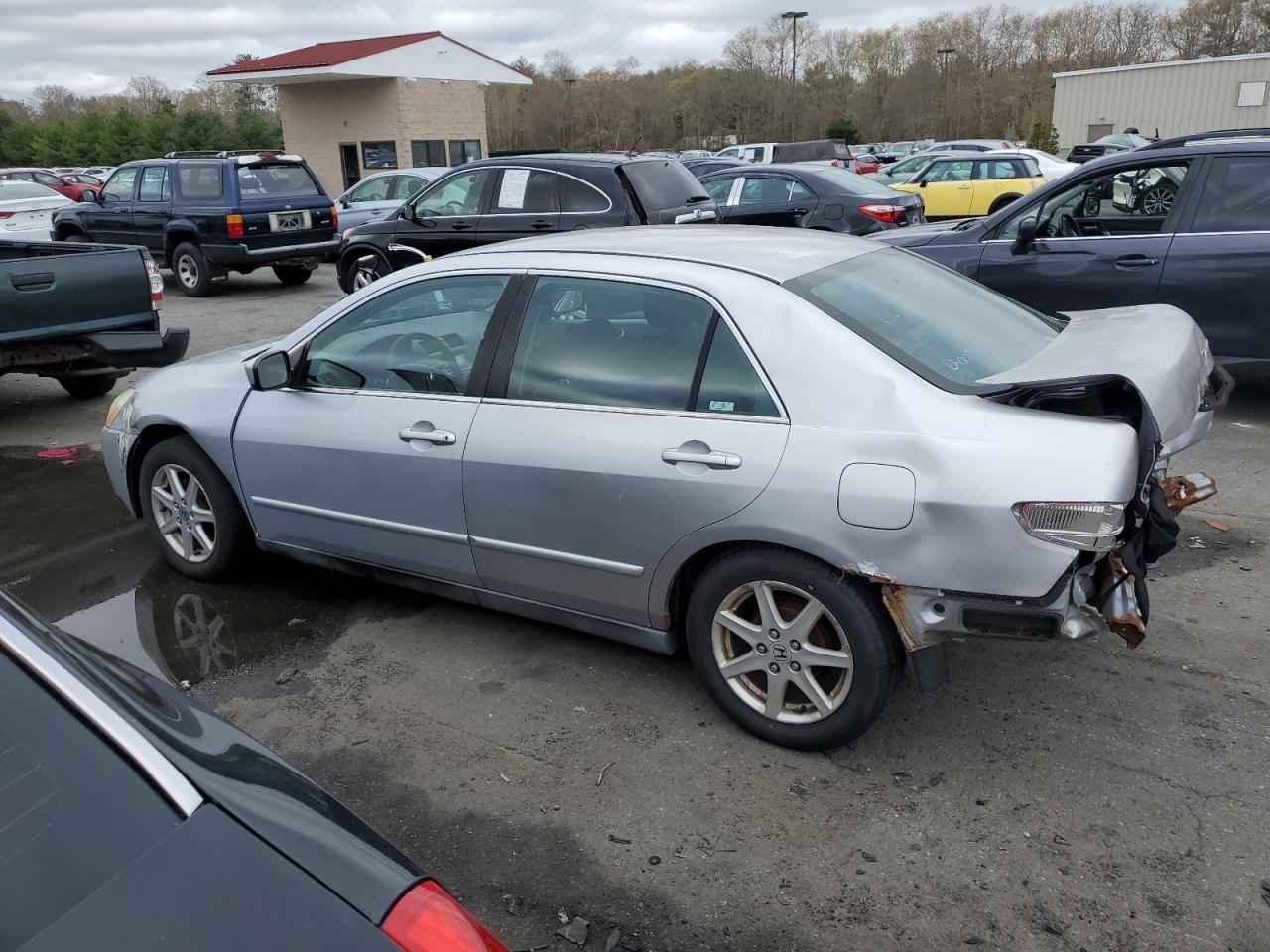 Photo 1 VIN: 1HGCM56435A049169 - HONDA ACCORD 