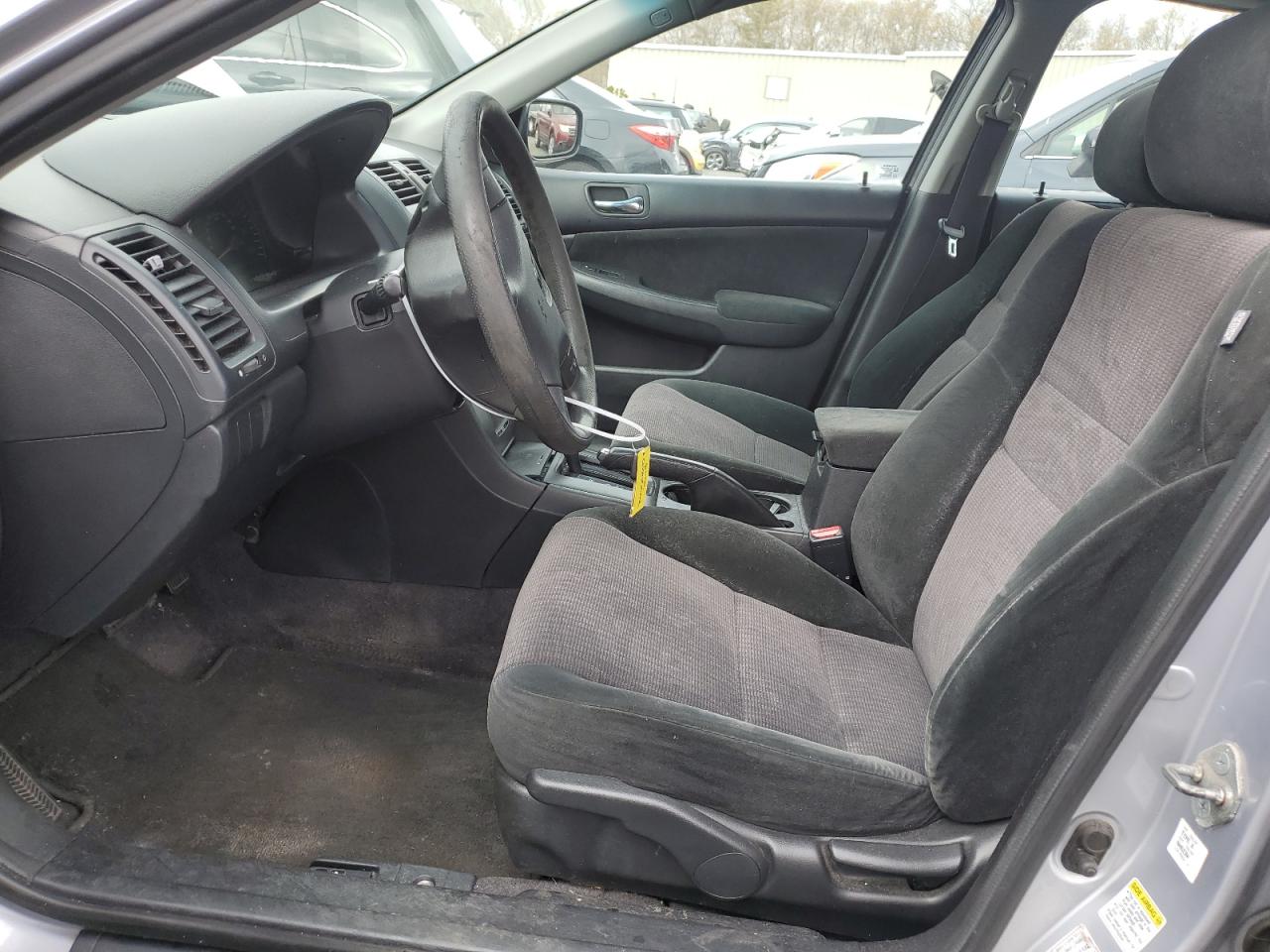 Photo 6 VIN: 1HGCM56435A049169 - HONDA ACCORD 