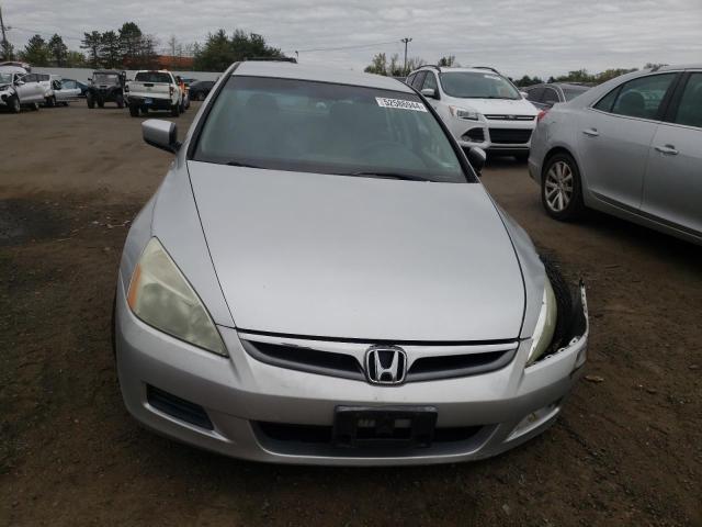 Photo 4 VIN: 1HGCM56436A056625 - HONDA ACCORD 