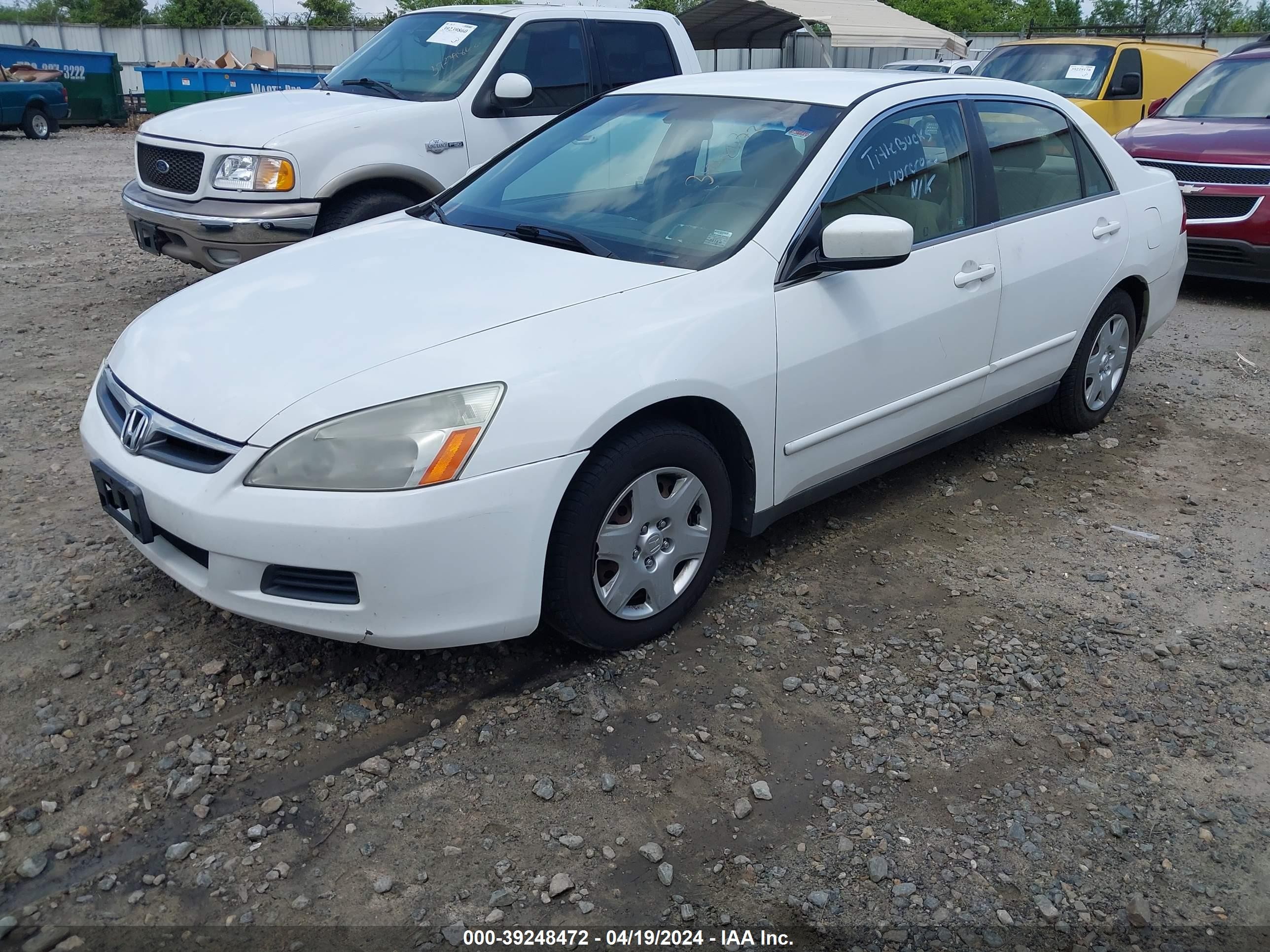 Photo 1 VIN: 1HGCM56437A019298 - HONDA ACCORD 