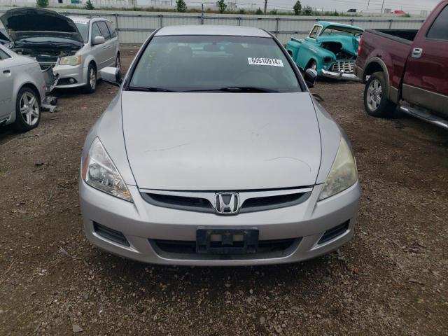 Photo 4 VIN: 1HGCM56437A143121 - HONDA ACCORD 