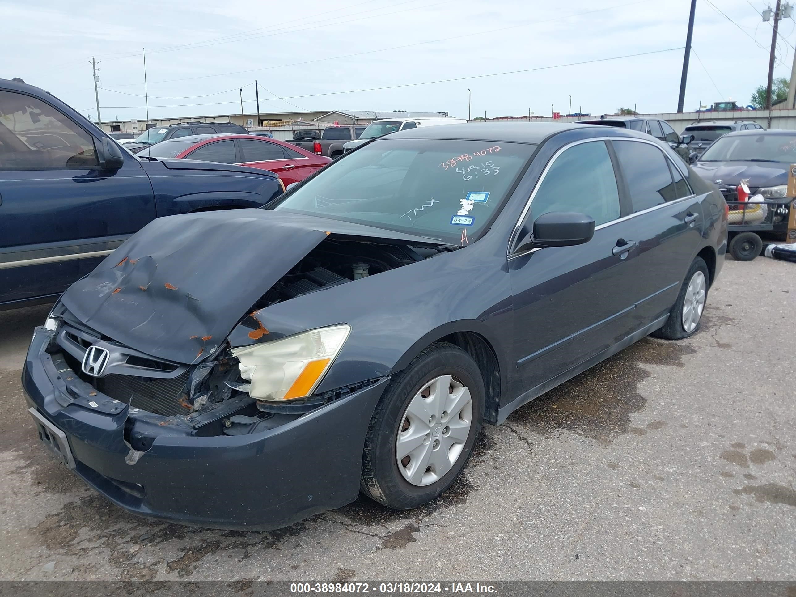 Photo 1 VIN: 1HGCM56444A156133 - HONDA ACCORD 