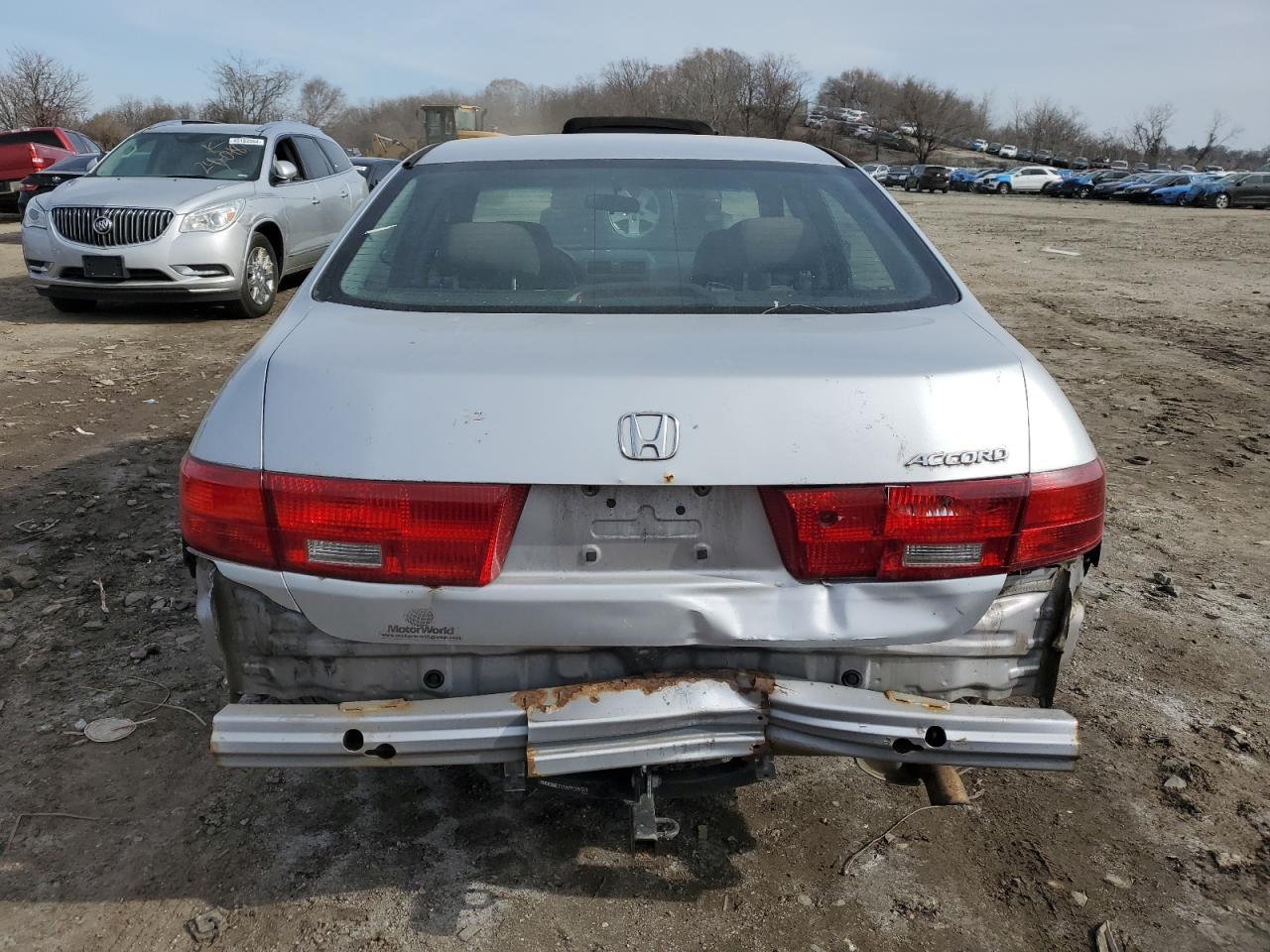 Photo 5 VIN: 1HGCM56445A041680 - HONDA ACCORD 