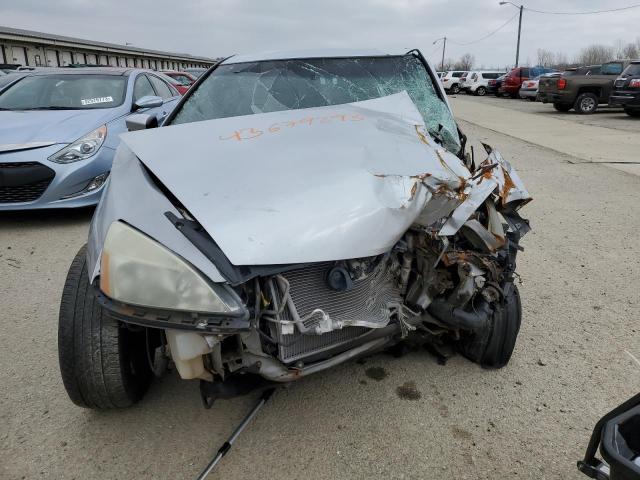 Photo 4 VIN: 1HGCM56445A118726 - HONDA ACCORD 