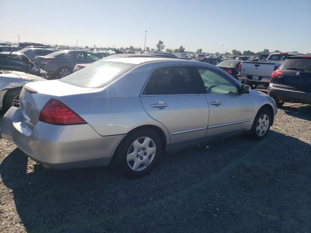 Photo 2 VIN: 1HGCM56446A134619 - HONDA ACCORD 