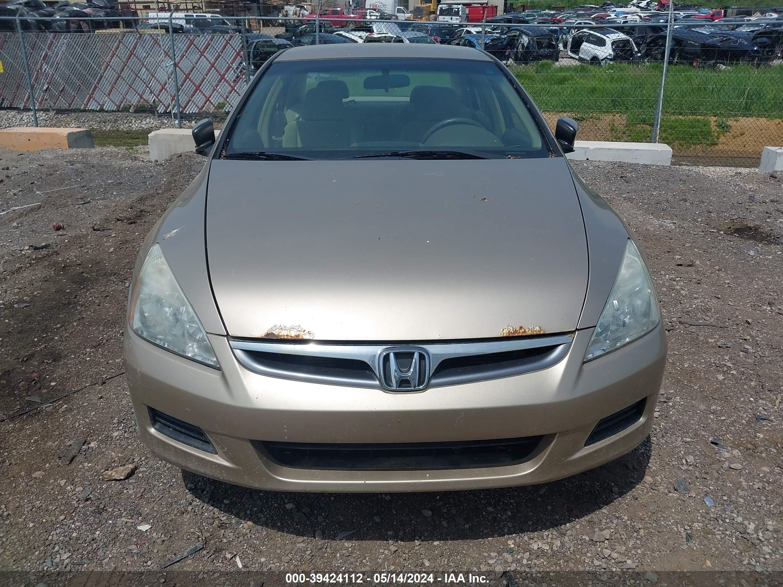 Photo 11 VIN: 1HGCM56447A060765 - HONDA ACCORD 