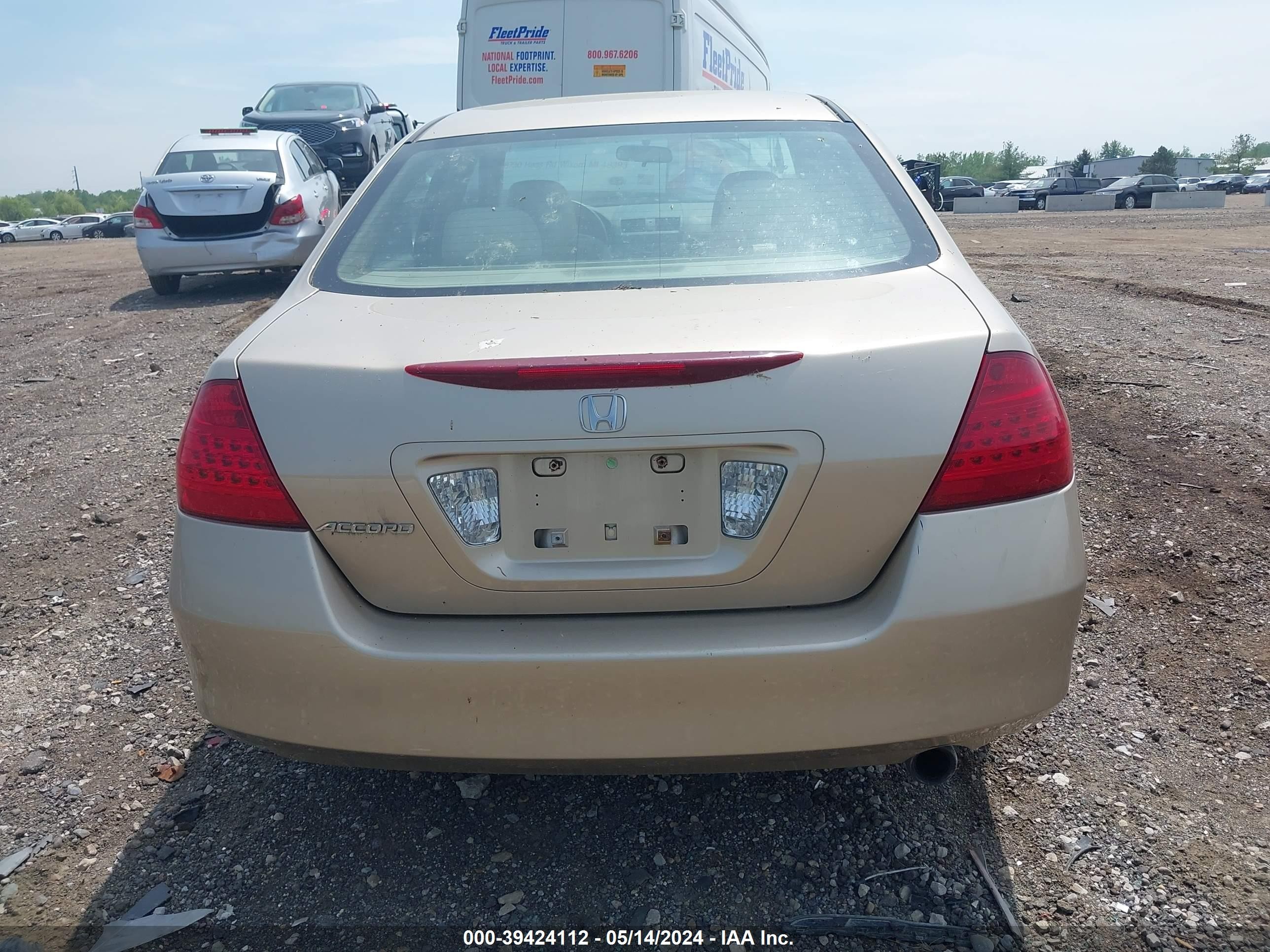 Photo 13 VIN: 1HGCM56447A060765 - HONDA ACCORD 