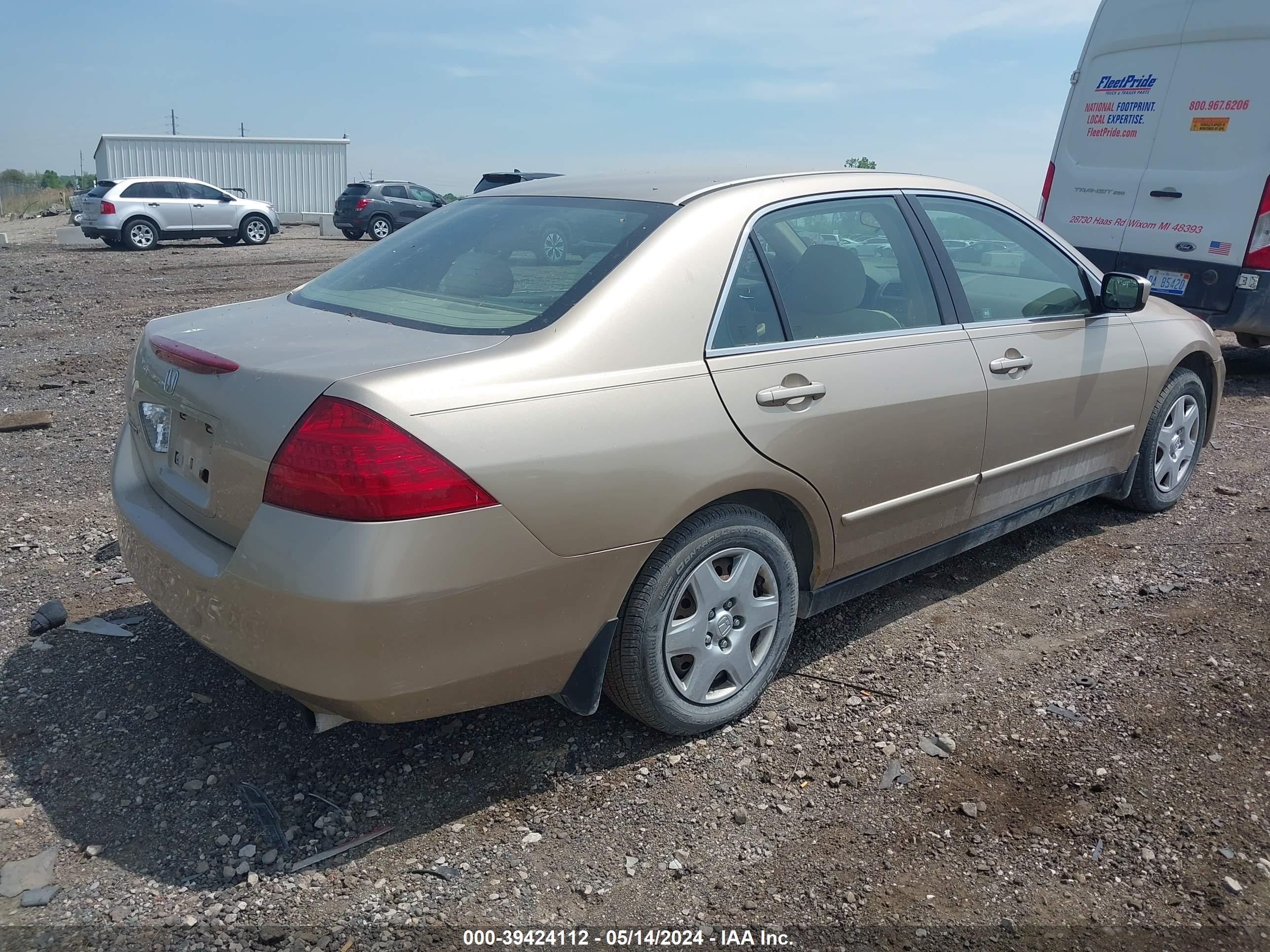 Photo 3 VIN: 1HGCM56447A060765 - HONDA ACCORD 