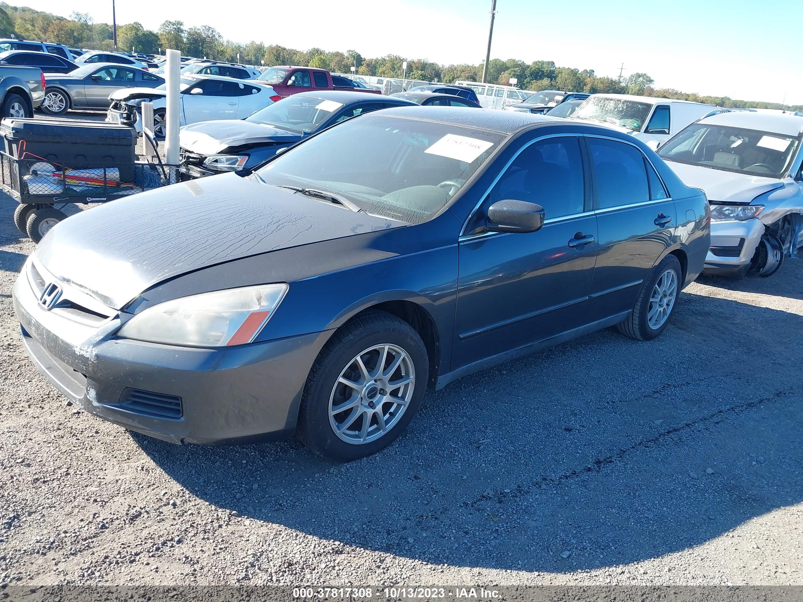 Photo 1 VIN: 1HGCM56447A093748 - HONDA ACCORD 