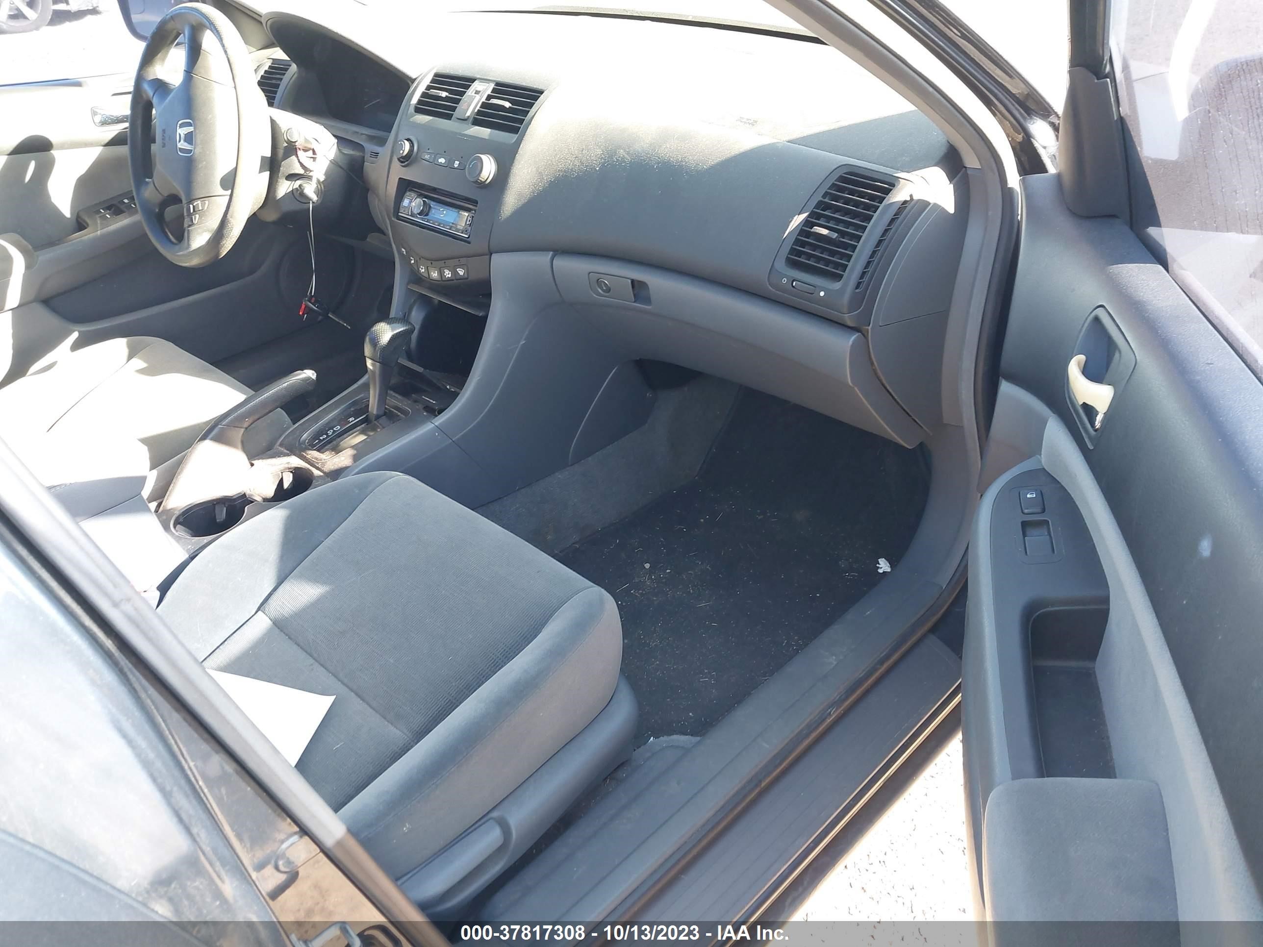 Photo 4 VIN: 1HGCM56447A093748 - HONDA ACCORD 