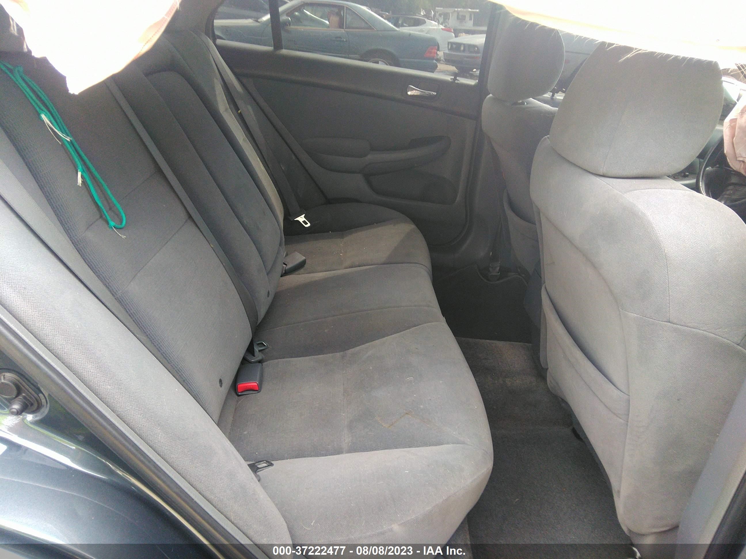 Photo 7 VIN: 1HGCM56447A122827 - HONDA ACCORD 