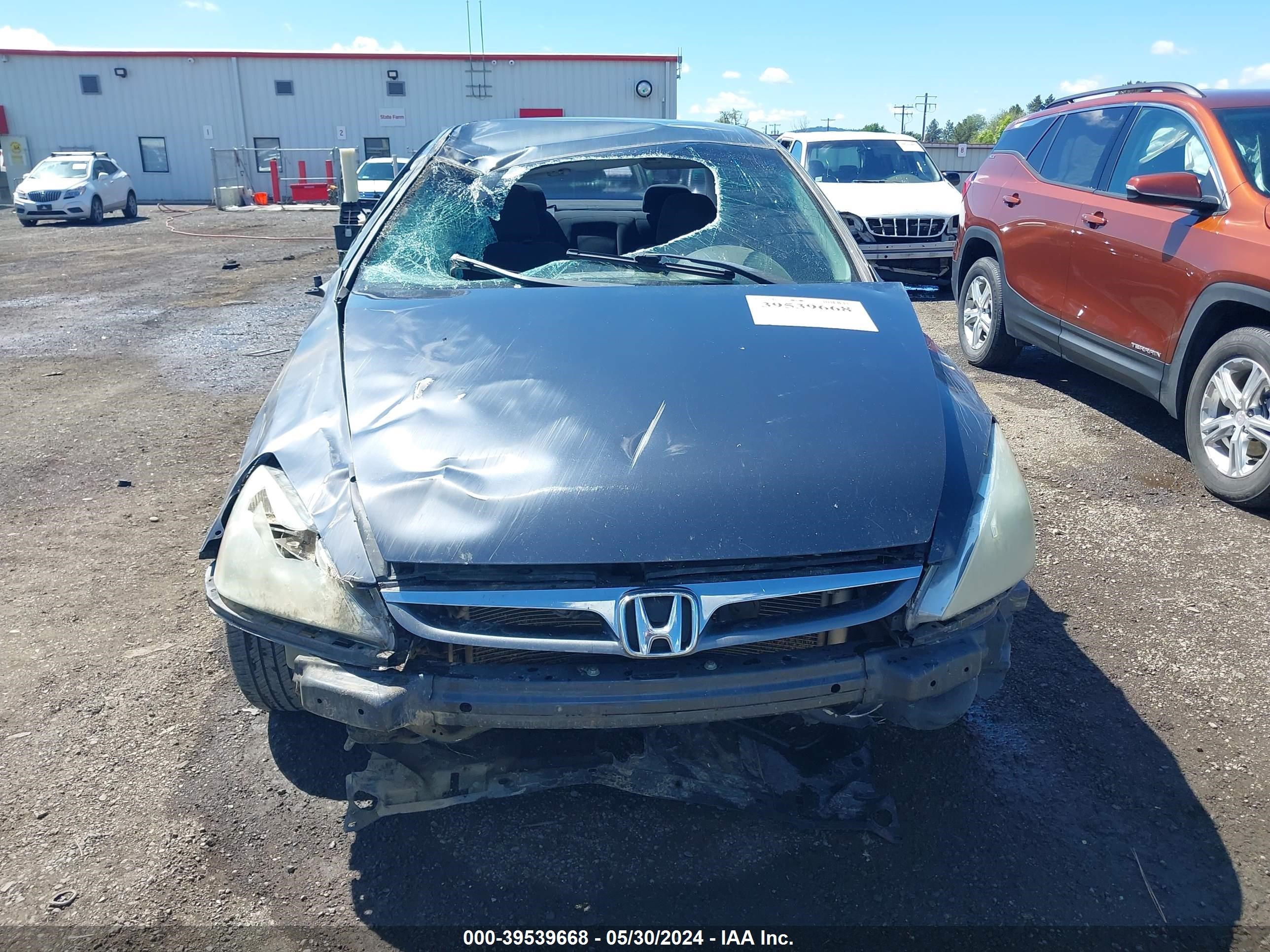 Photo 12 VIN: 1HGCM56456A172666 - HONDA ACCORD 