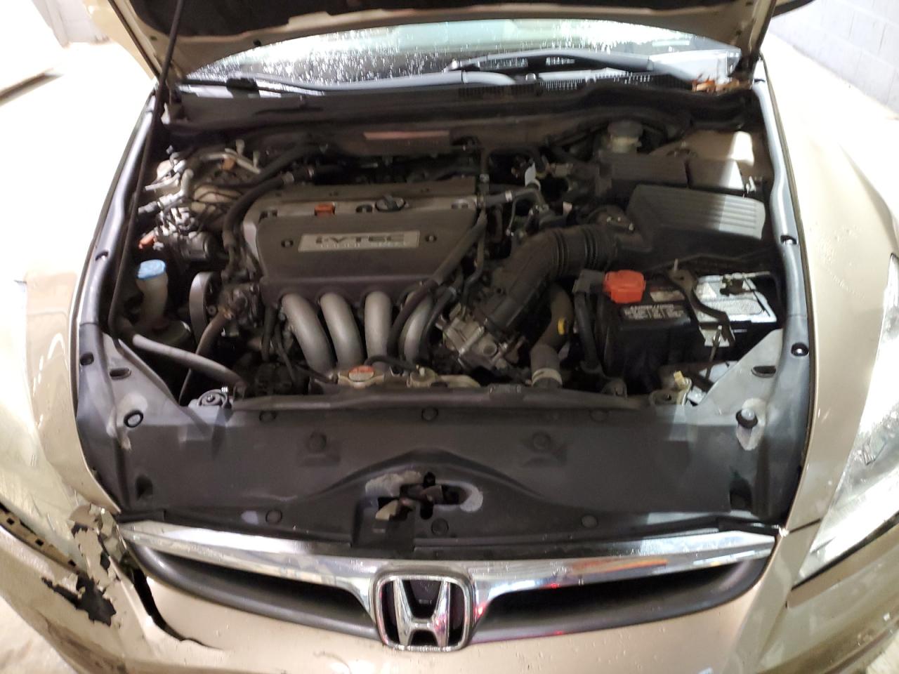 Photo 10 VIN: 1HGCM56457A001093 - HONDA ACCORD 