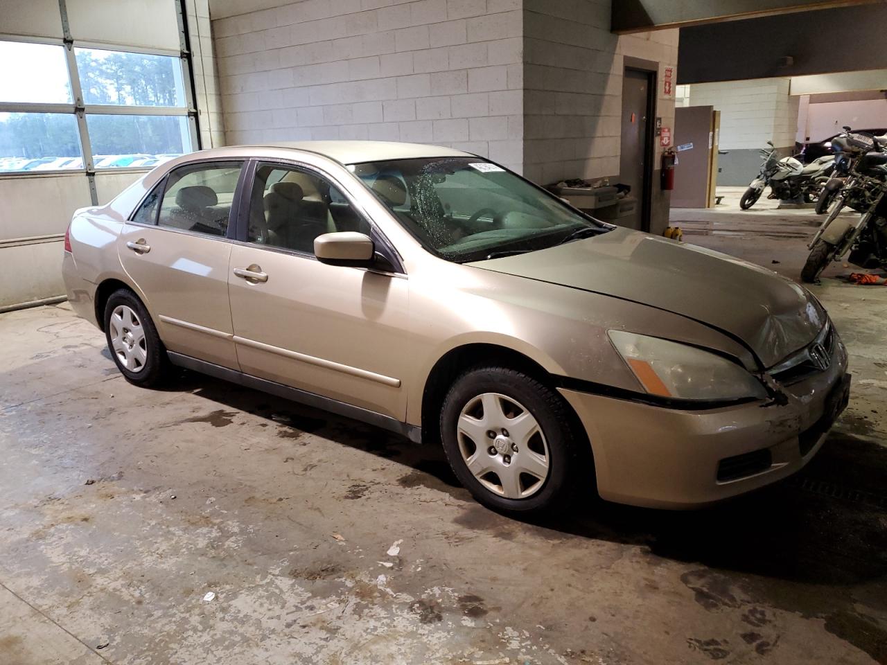 Photo 3 VIN: 1HGCM56457A001093 - HONDA ACCORD 