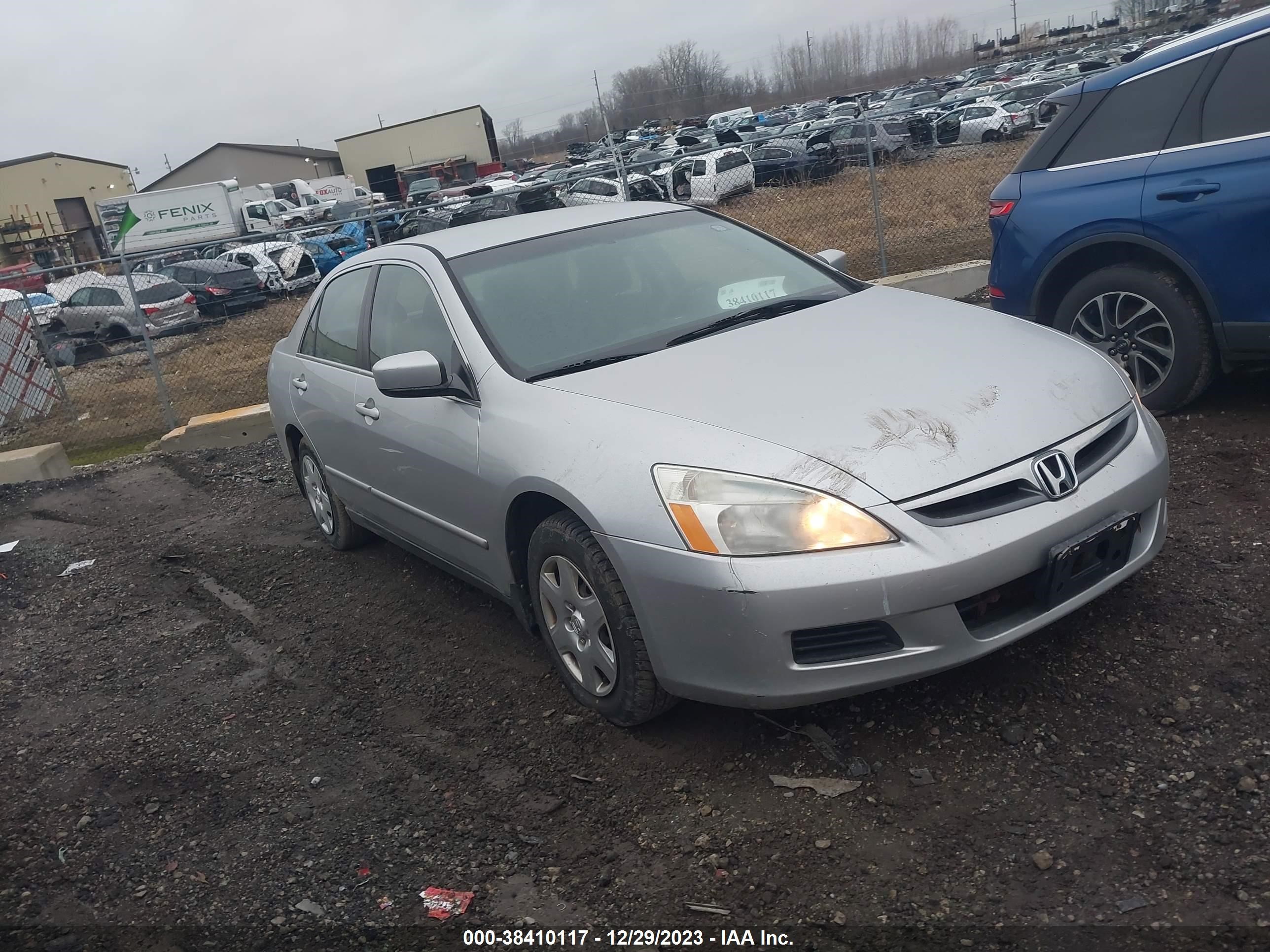 Photo 0 VIN: 1HGCM56457A166996 - HONDA ACCORD 