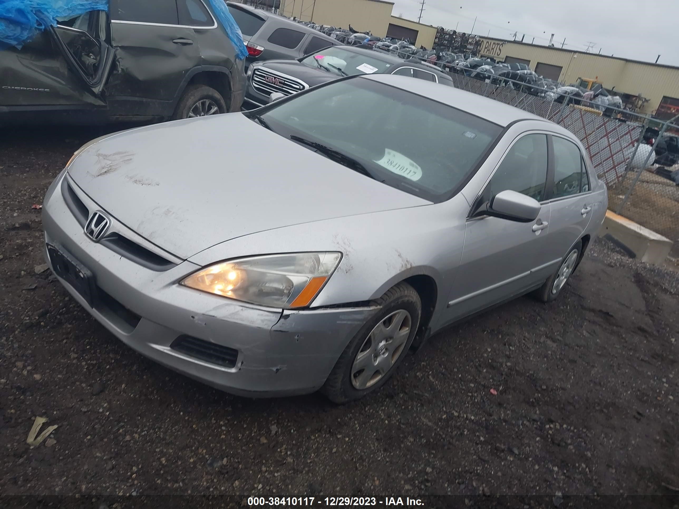 Photo 1 VIN: 1HGCM56457A166996 - HONDA ACCORD 