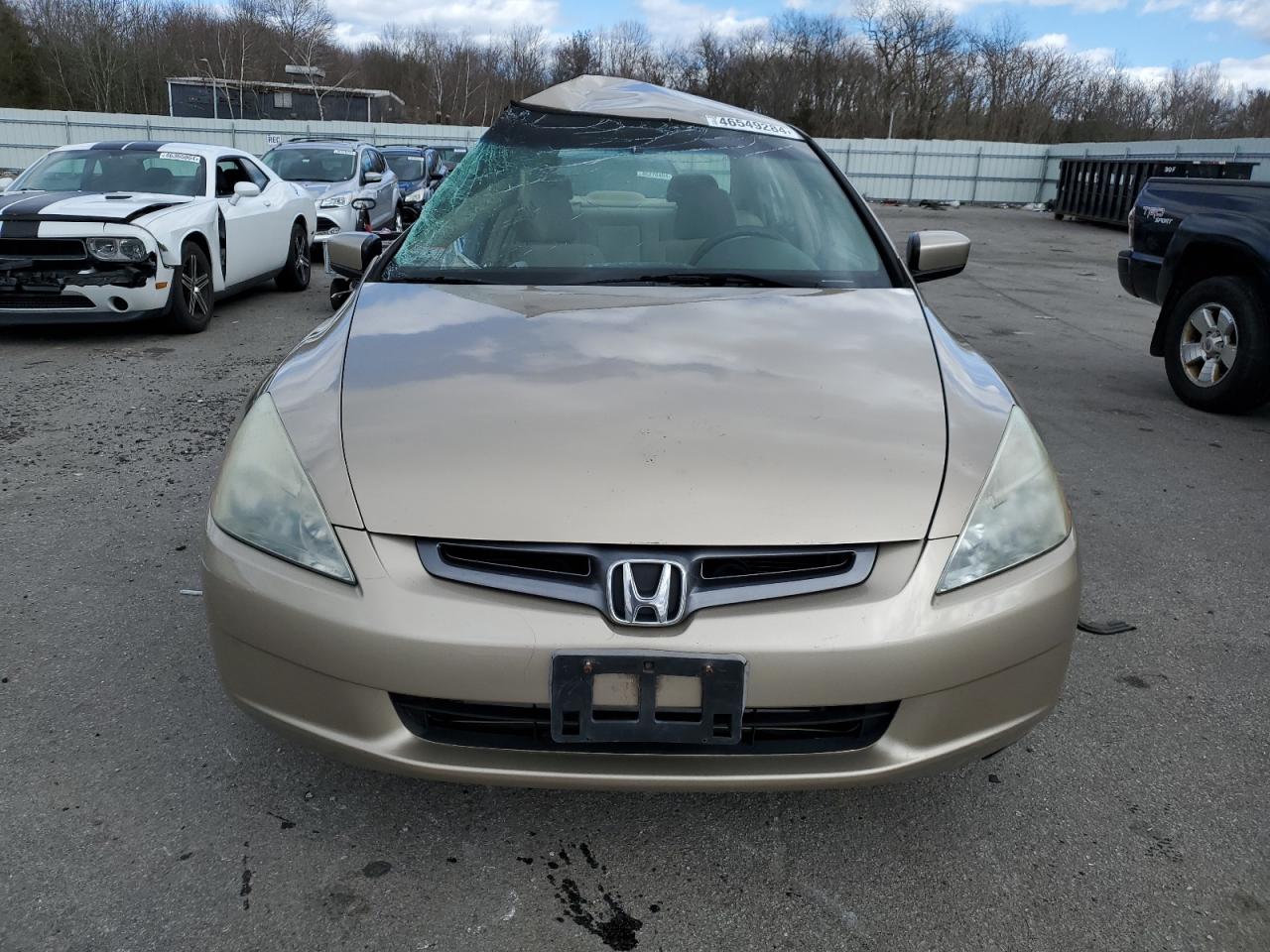 Photo 4 VIN: 1HGCM56464A154156 - HONDA ACCORD 