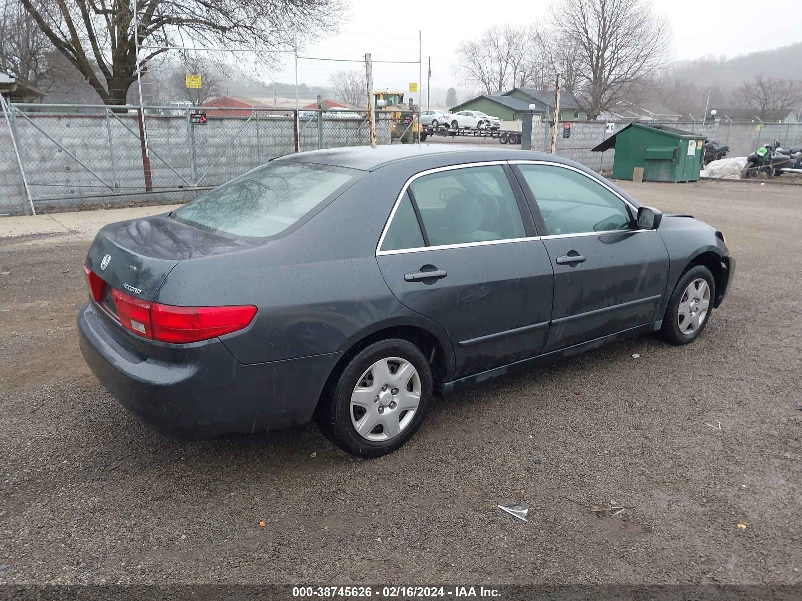 Photo 3 VIN: 1HGCM56465A000824 - HONDA ACCORD 