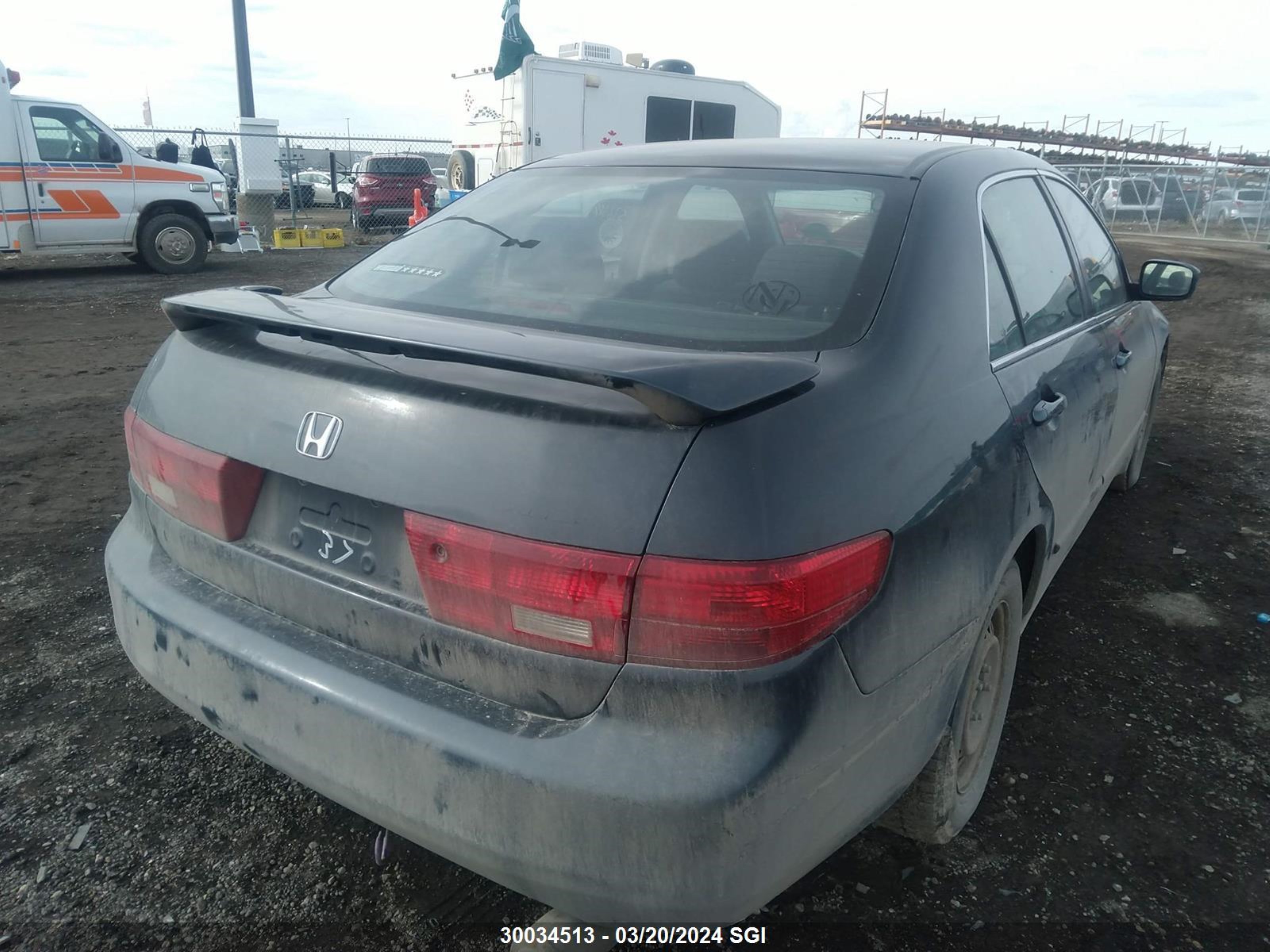 Photo 3 VIN: 1HGCM56465A814407 - HONDA ACCORD 