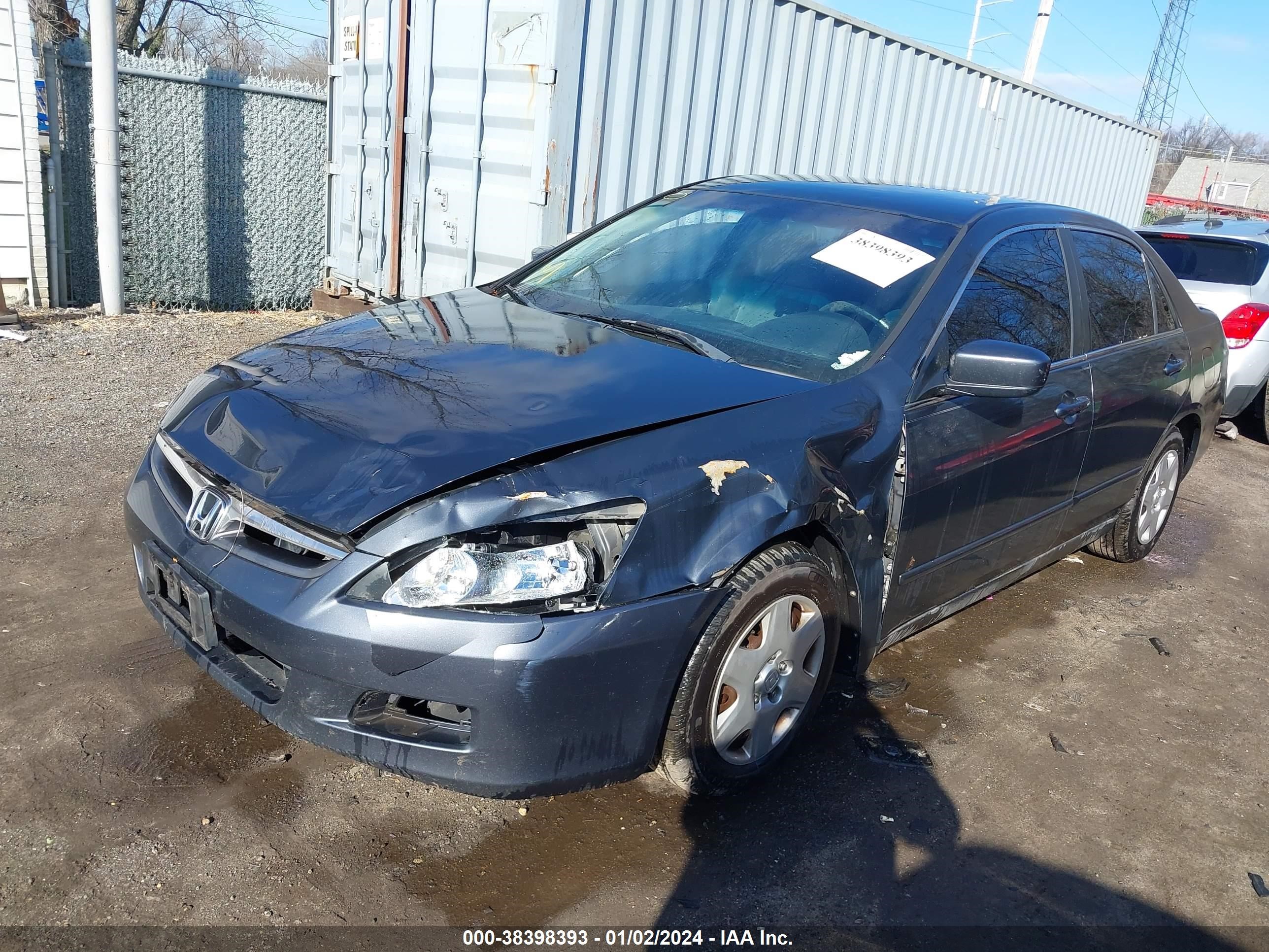 Photo 1 VIN: 1HGCM56466A075850 - HONDA ACCORD 