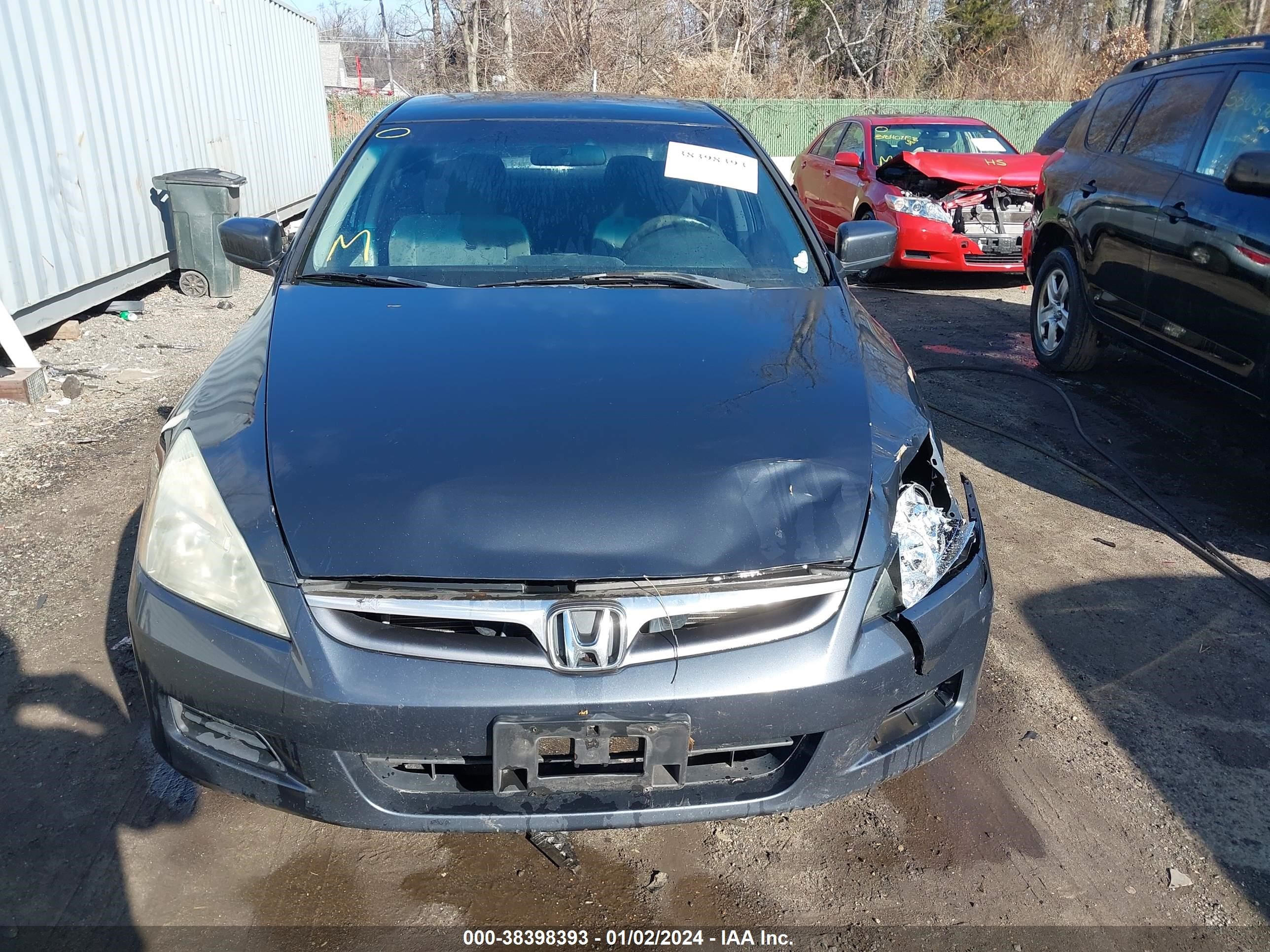 Photo 11 VIN: 1HGCM56466A075850 - HONDA ACCORD 