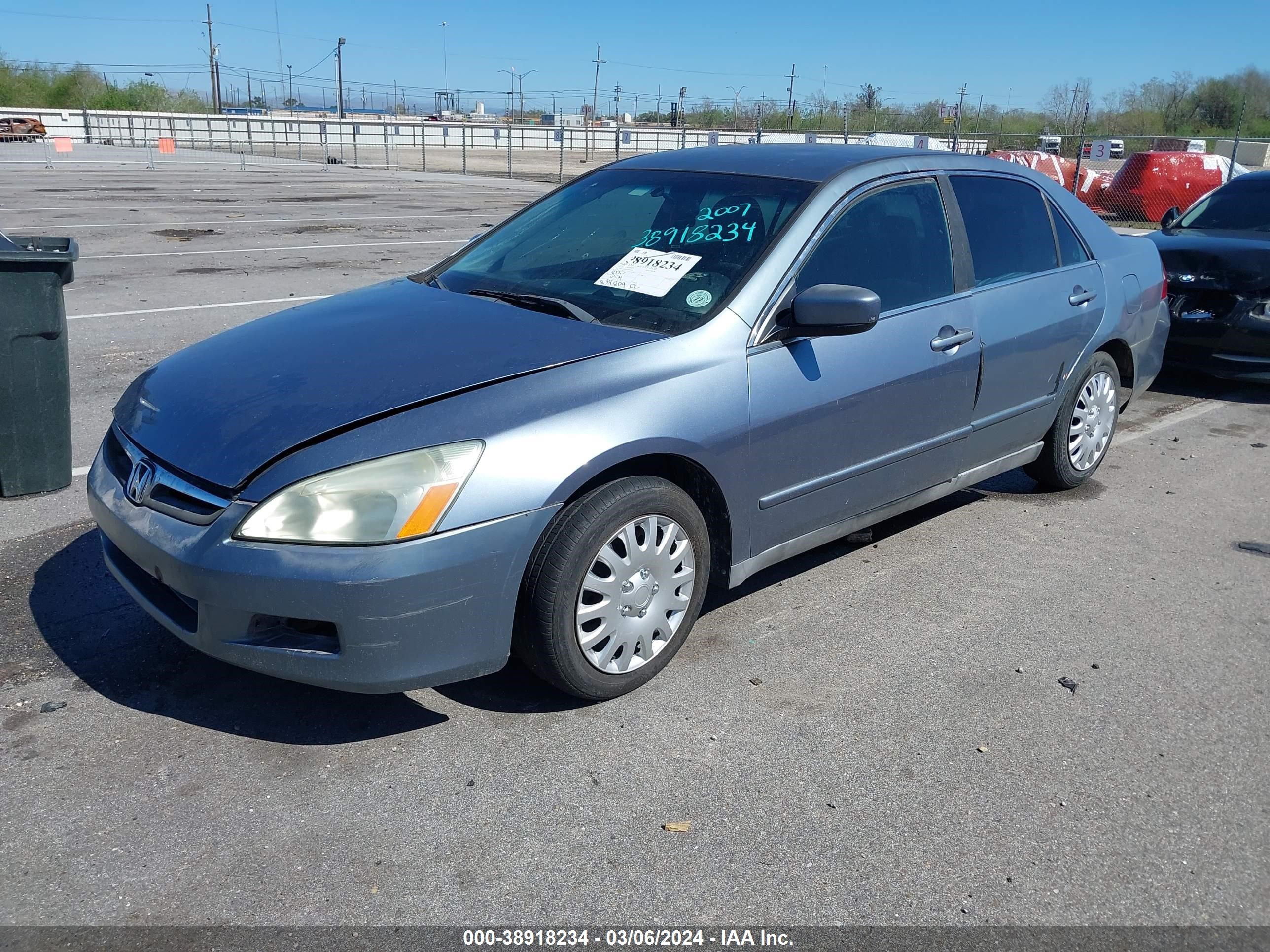 Photo 1 VIN: 1HGCM56467A088129 - HONDA ACCORD 