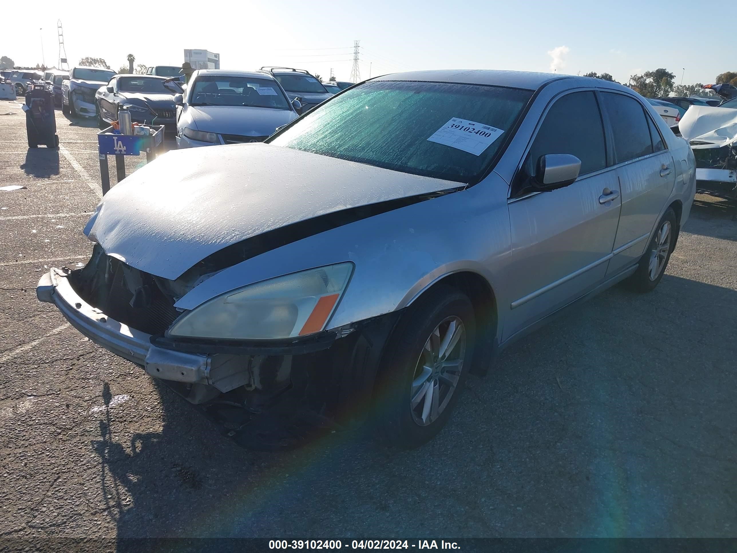 Photo 1 VIN: 1HGCM56467A101199 - HONDA ACCORD 