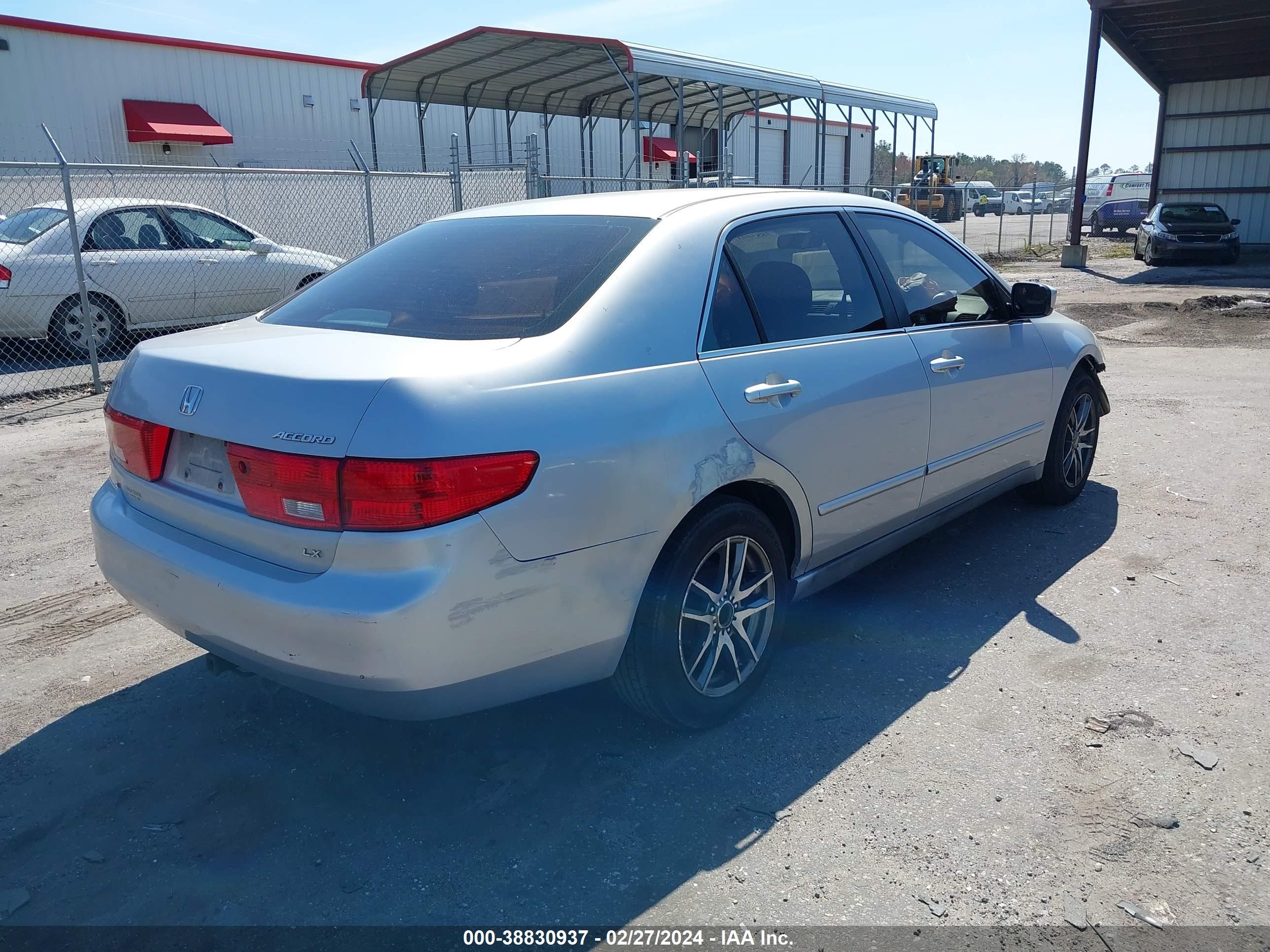 Photo 3 VIN: 1HGCM56475A097547 - HONDA ACCORD 