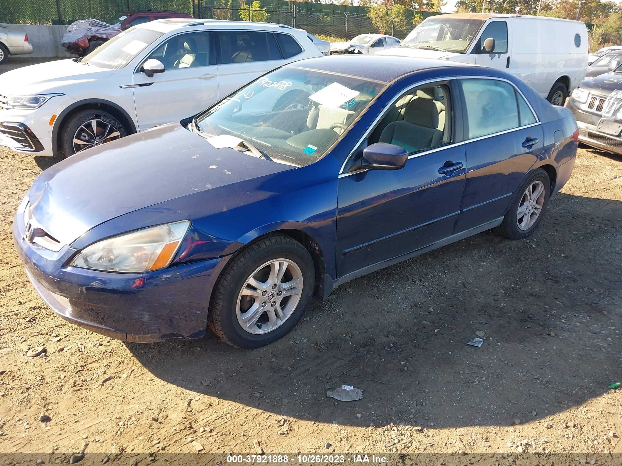 Photo 1 VIN: 1HGCM56475A107641 - HONDA ACCORD 