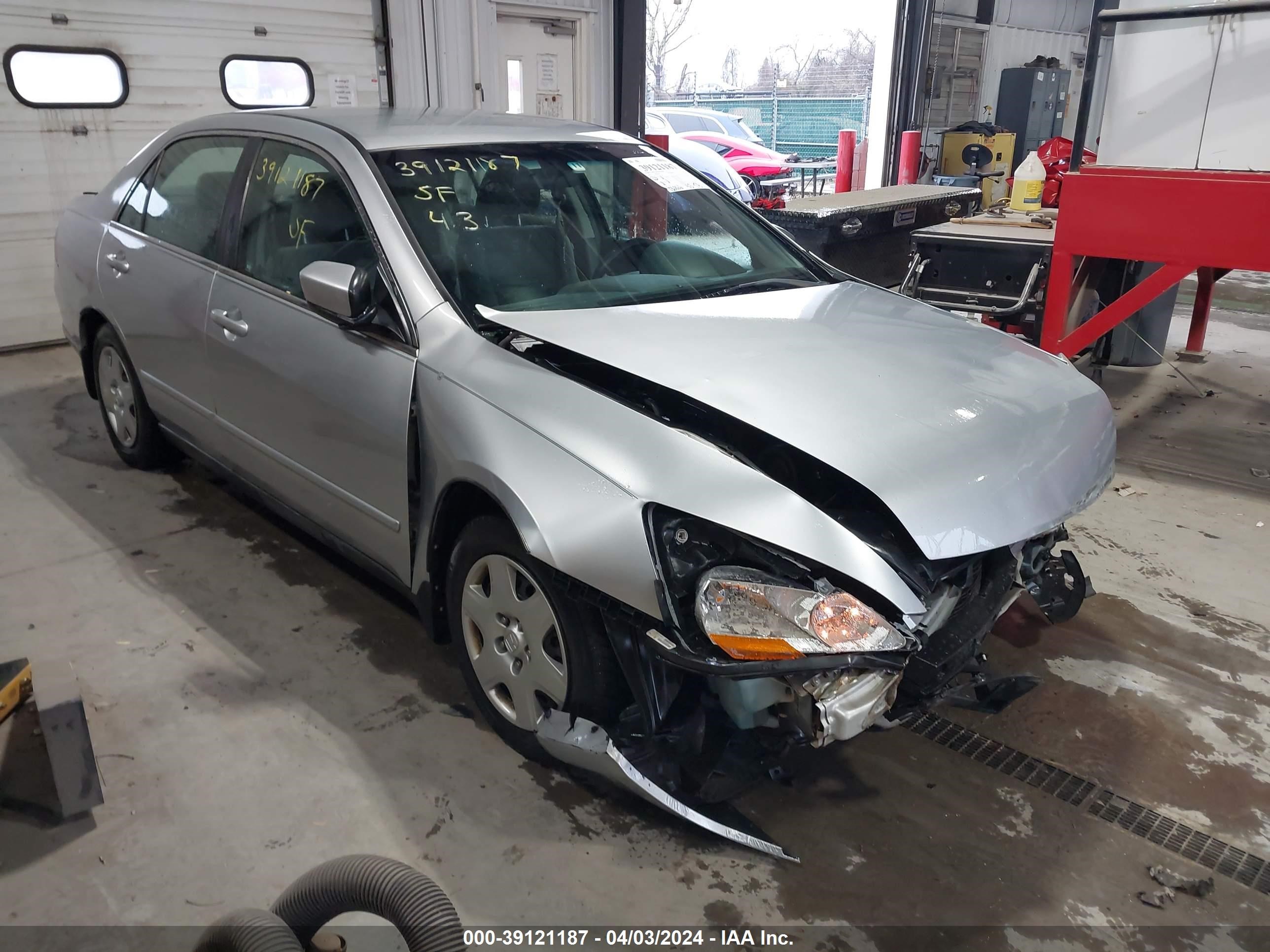 Photo 0 VIN: 1HGCM56477A013486 - HONDA ACCORD 