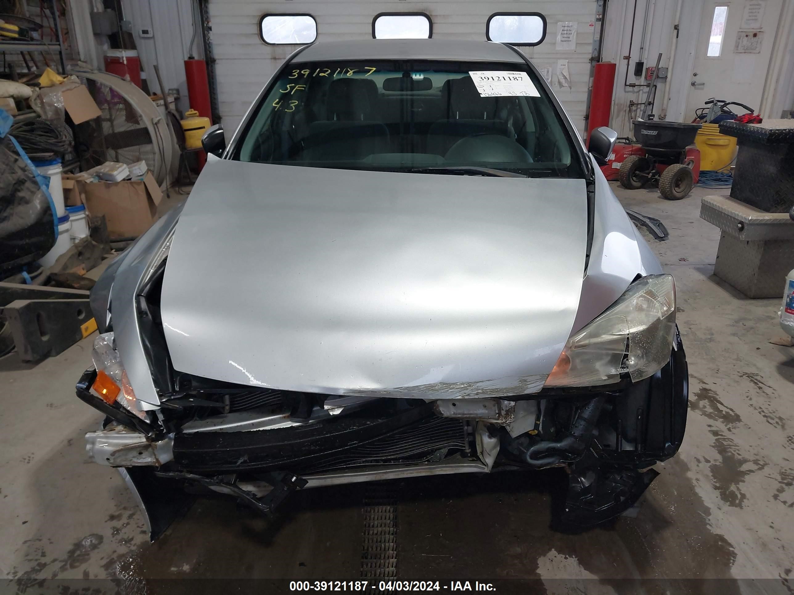 Photo 12 VIN: 1HGCM56477A013486 - HONDA ACCORD 