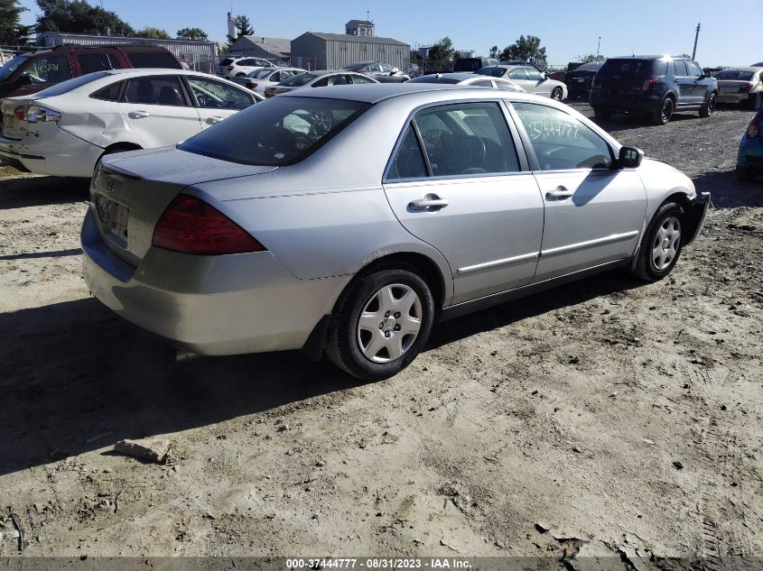 Photo 3 VIN: 1HGCM56477A157958 - HONDA ACCORD 