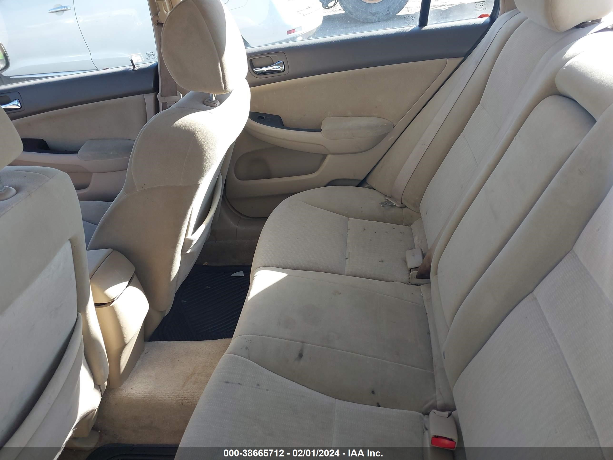 Photo 7 VIN: 1HGCM56484A167278 - HONDA ACCORD 