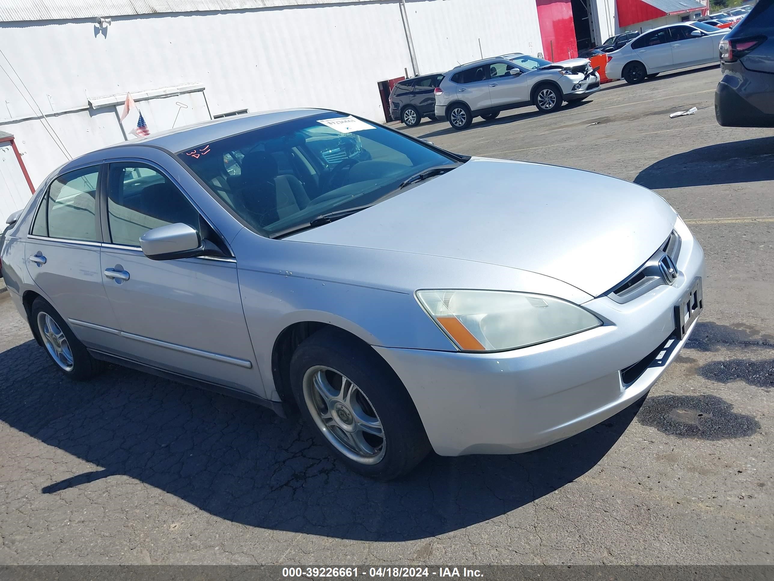 Photo 0 VIN: 1HGCM56485A004132 - HONDA ACCORD 