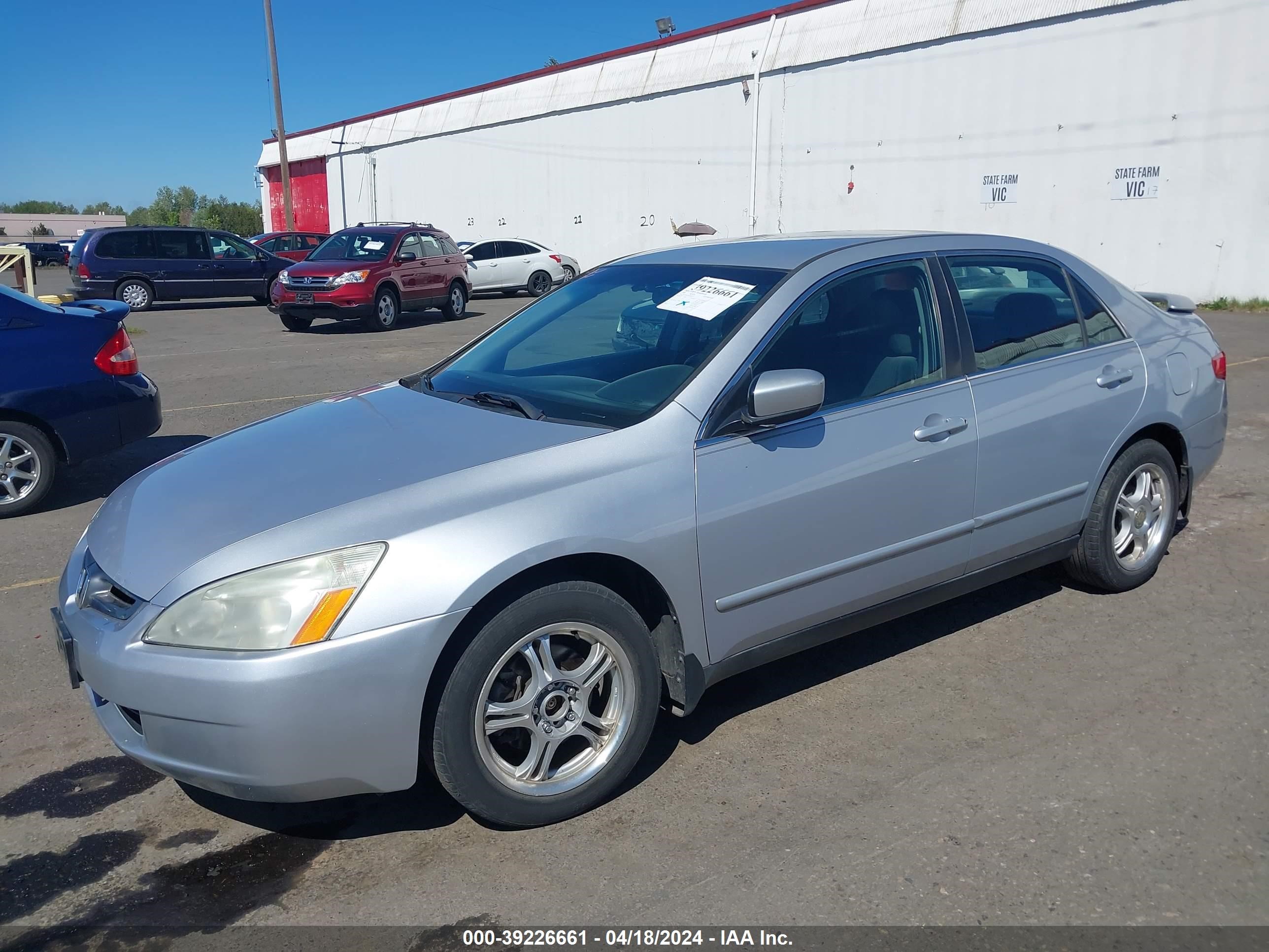 Photo 1 VIN: 1HGCM56485A004132 - HONDA ACCORD 