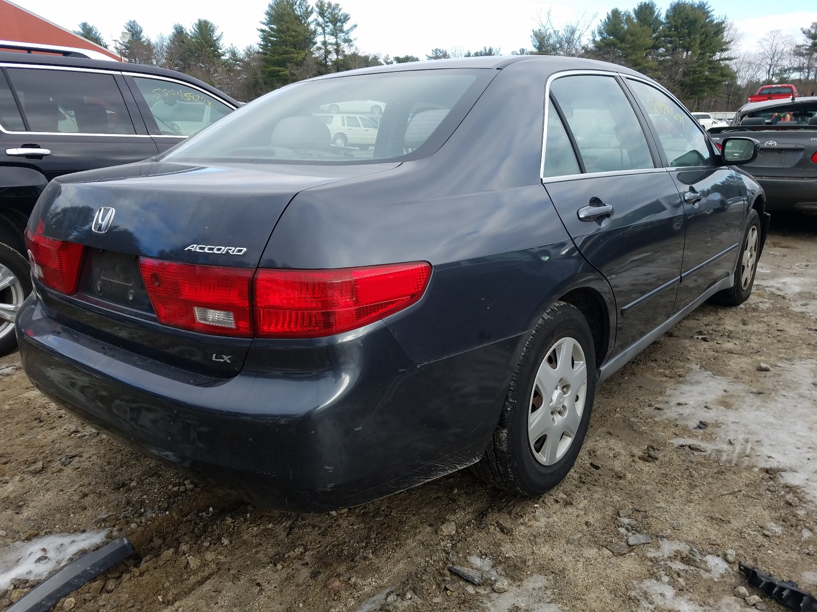 Photo 3 VIN: 1HGCM56485A084628 - HONDA ACCORD LX 