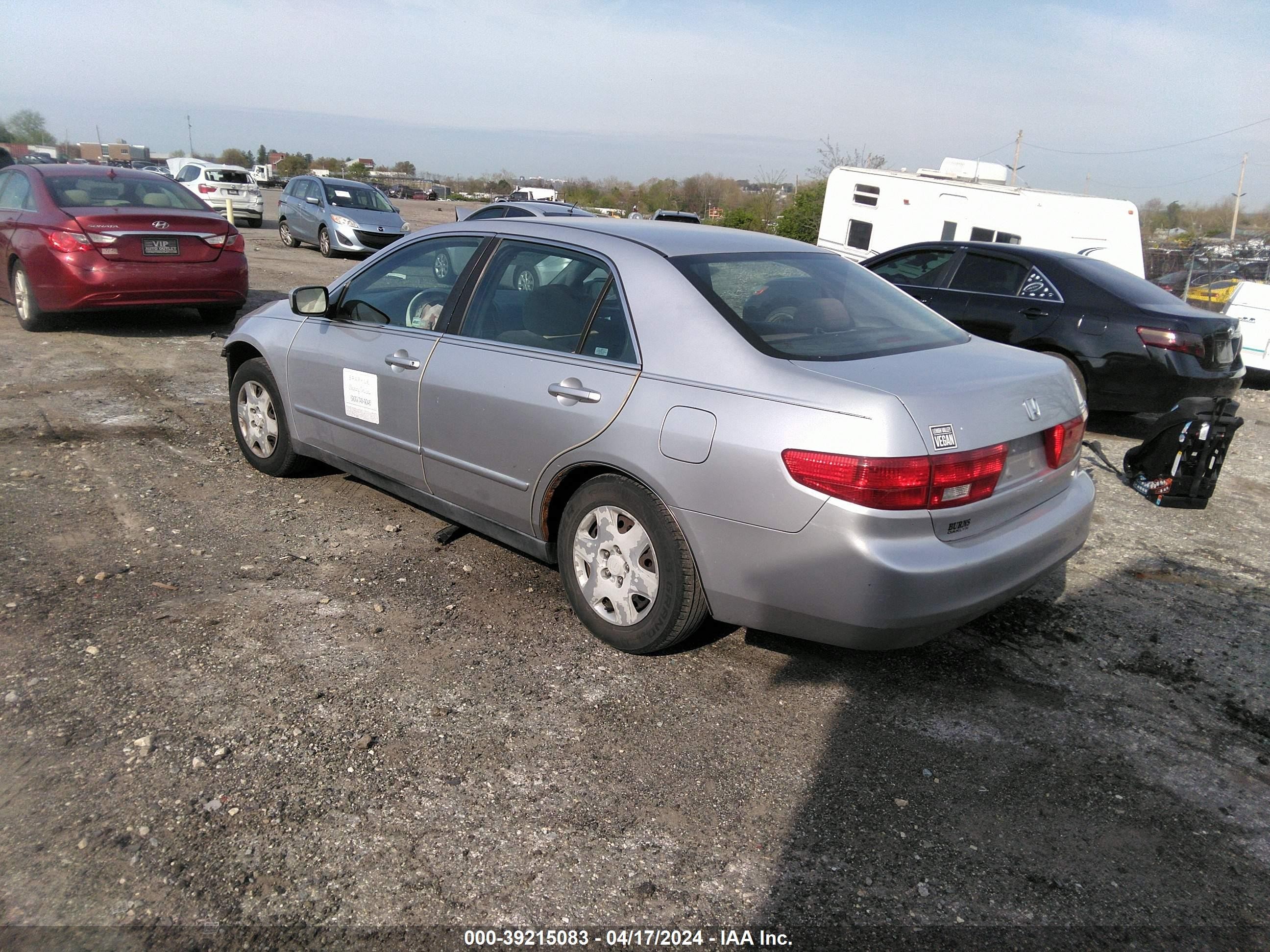 Photo 2 VIN: 1HGCM56485A123296 - HONDA ACCORD 