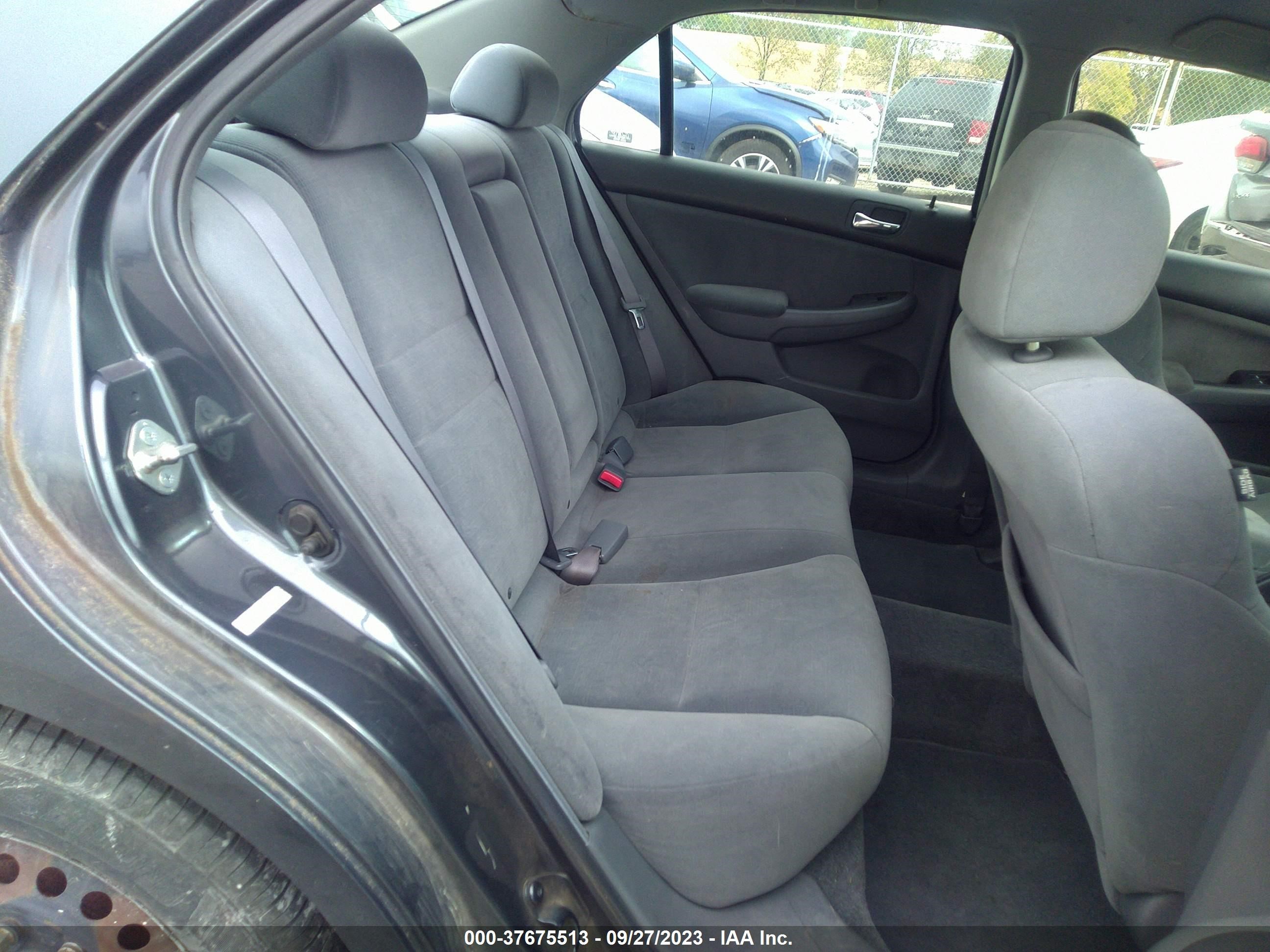 Photo 7 VIN: 1HGCM56487A007941 - HONDA ACCORD 