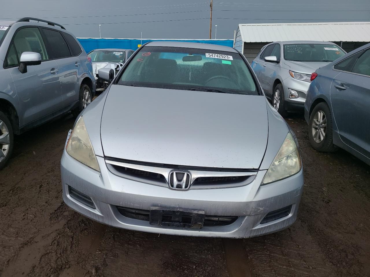 Photo 4 VIN: 1HGCM56487A013187 - HONDA ACCORD 