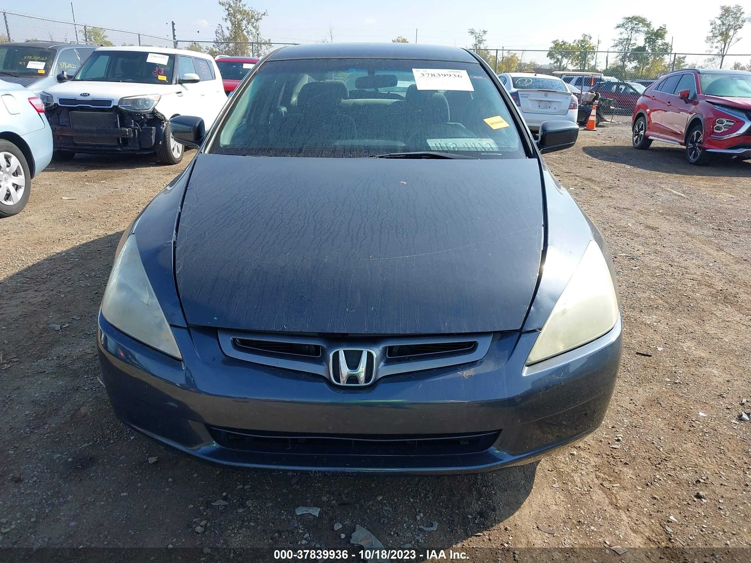 Photo 10 VIN: 1HGCM56487A109837 - HONDA ACCORD 